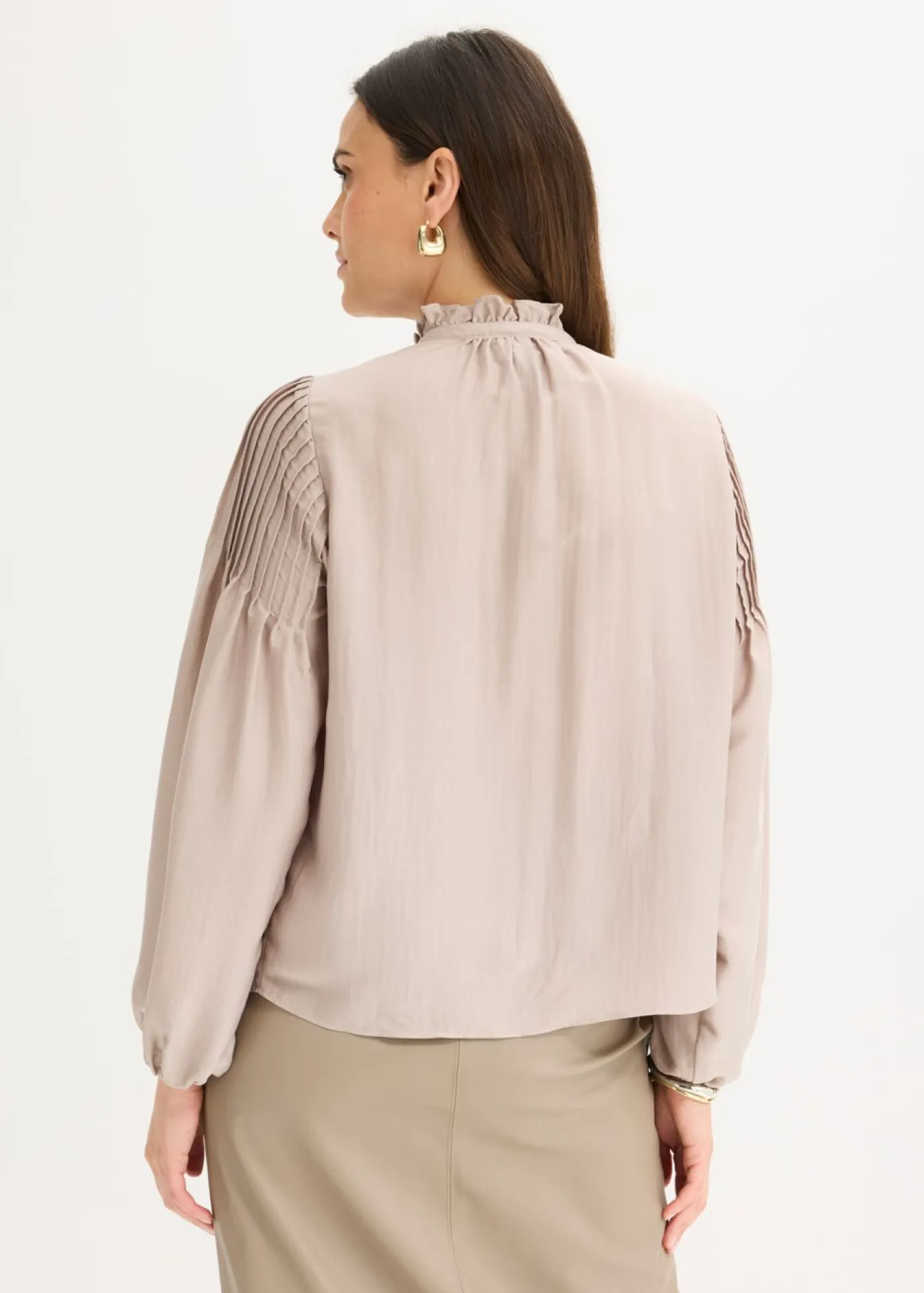 bonprix bonprix Blusa tipo túnica de satén brillante con ribetes Piedra Discount