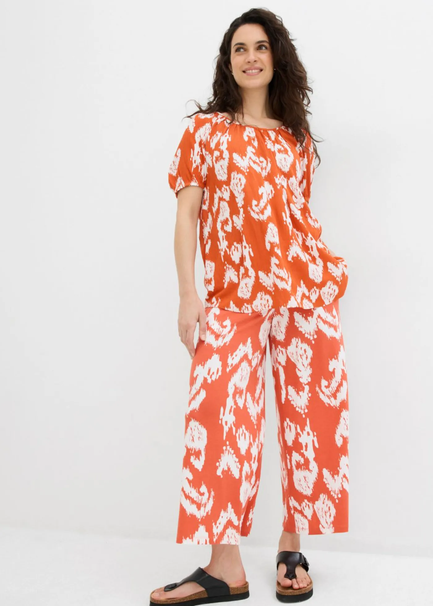 bonprix bonprix Blusa tipo túnica de viscosa arrugada cayena-blanco lana Clearance