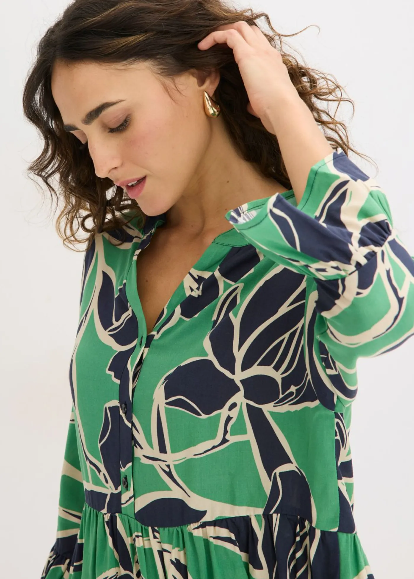 bonprix bonprix Blusa tipo túnica de viscosa fluida Verde ópalo New