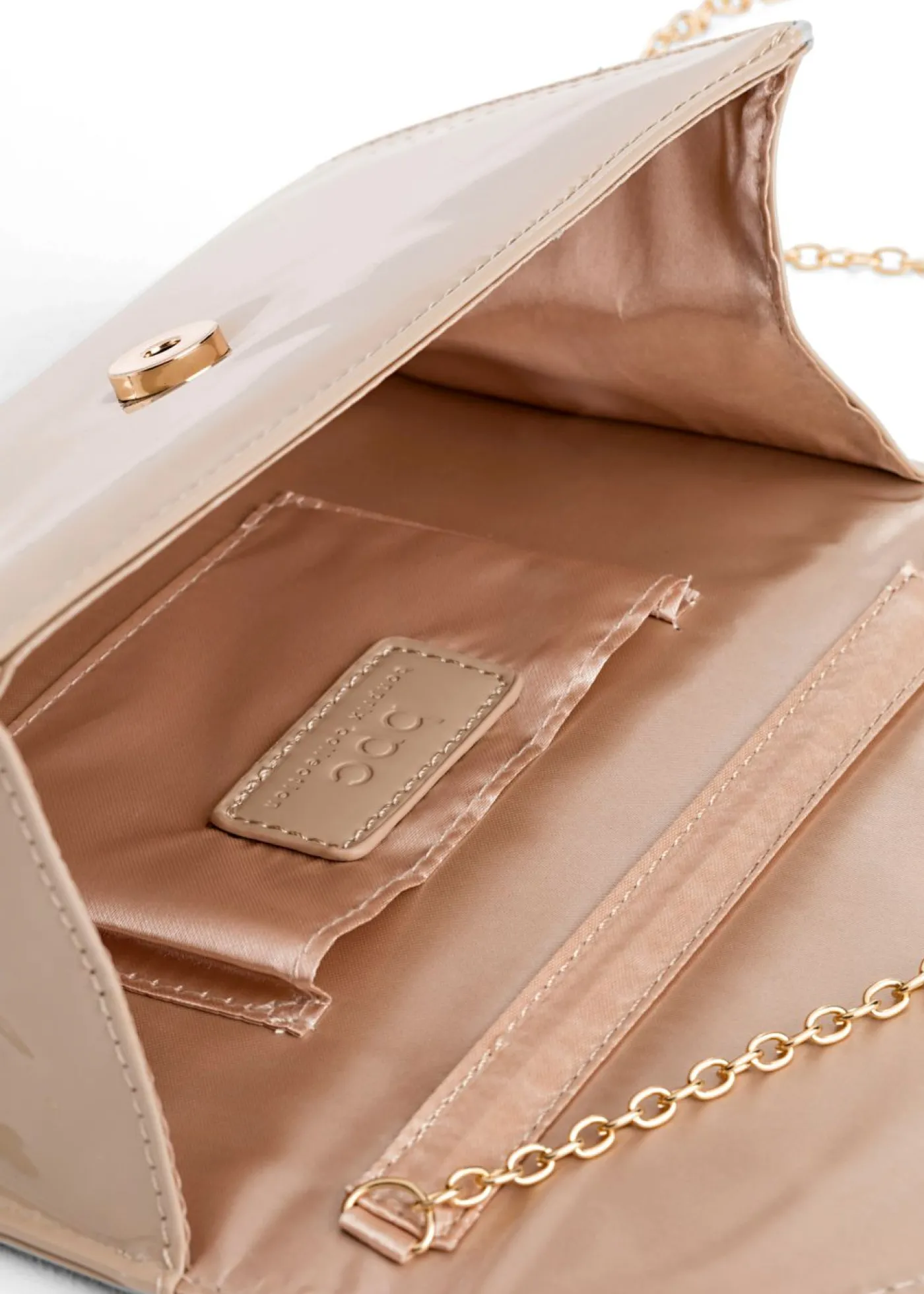 bonprix bonprix Bolso clutch con look lacado Beige tiza Outlet