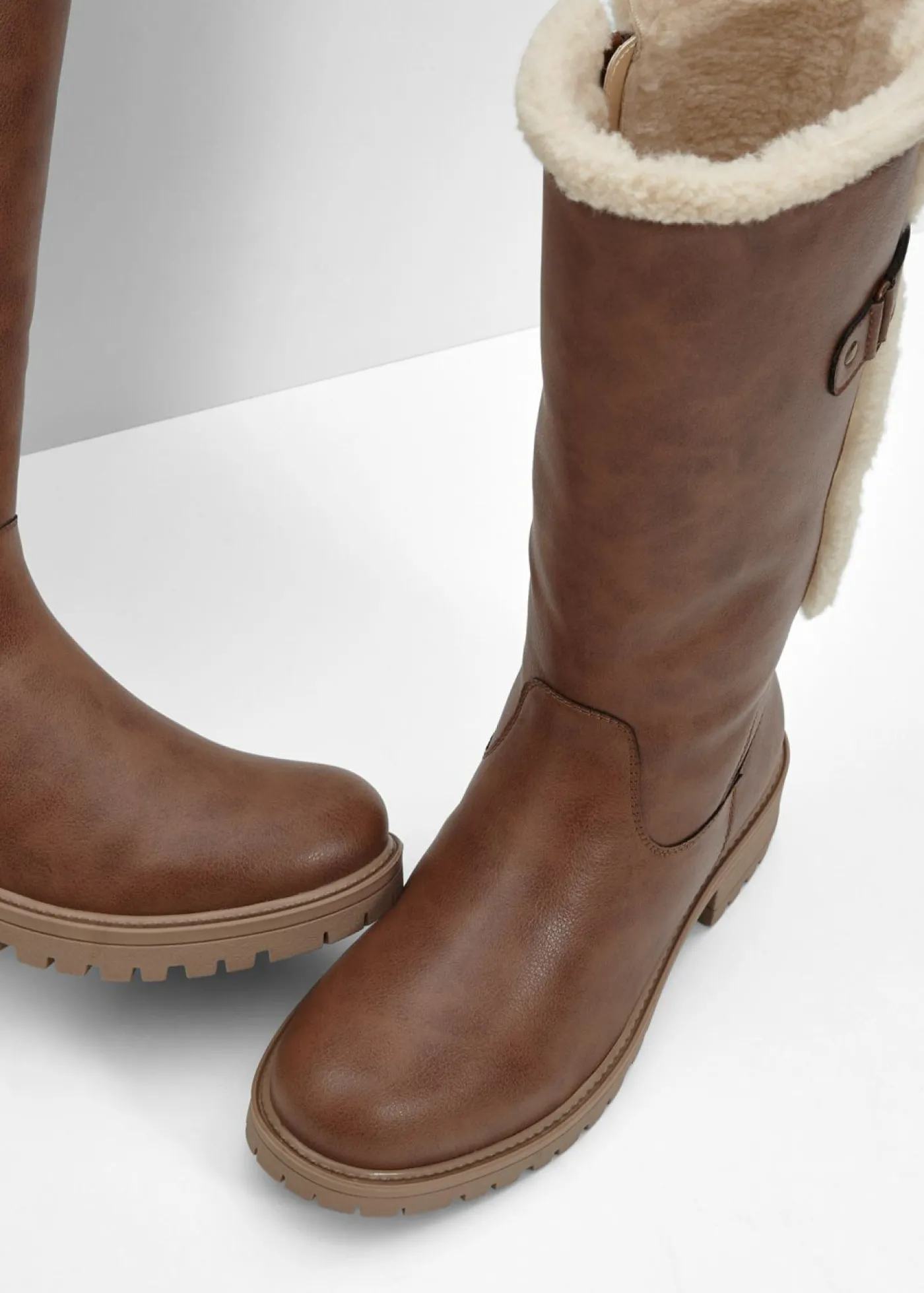 bonprix bonprix Botas Marrón oscuro Best