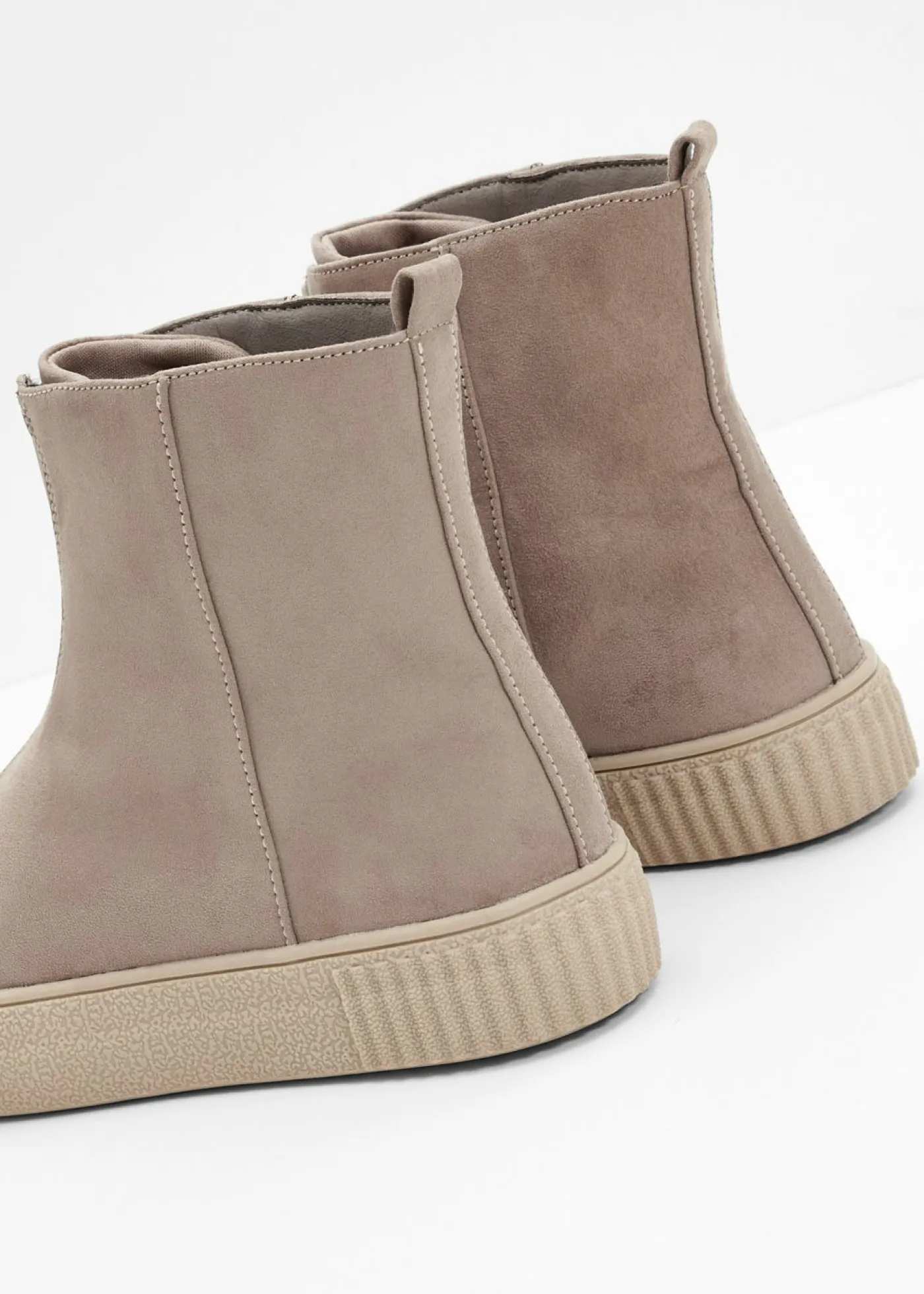 bonprix bonprix Botas Marrón grisáceo Hot