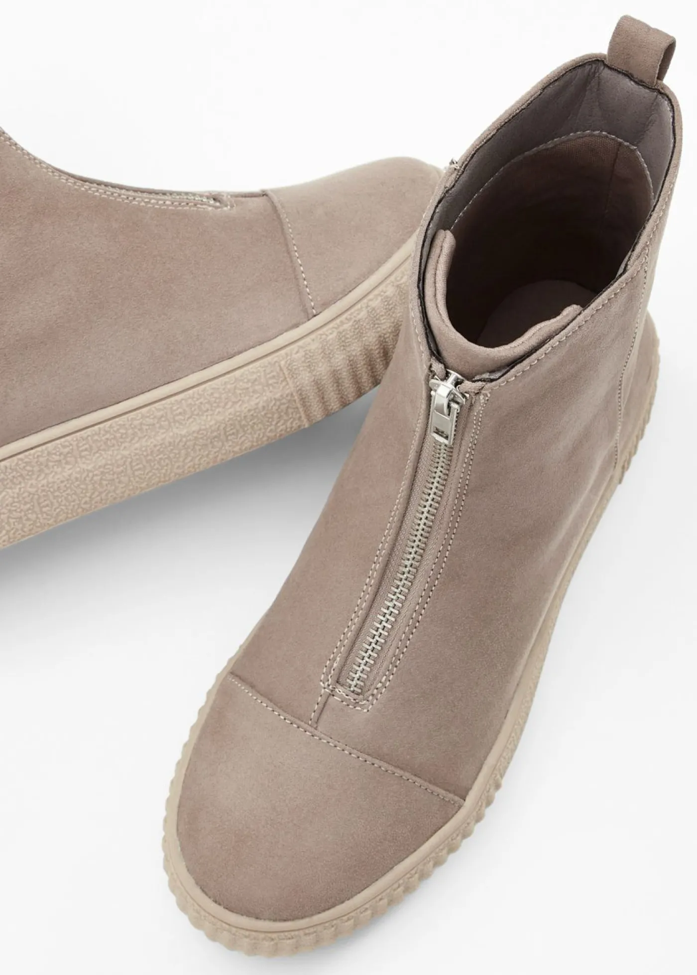 bonprix bonprix Botas Marrón grisáceo Hot