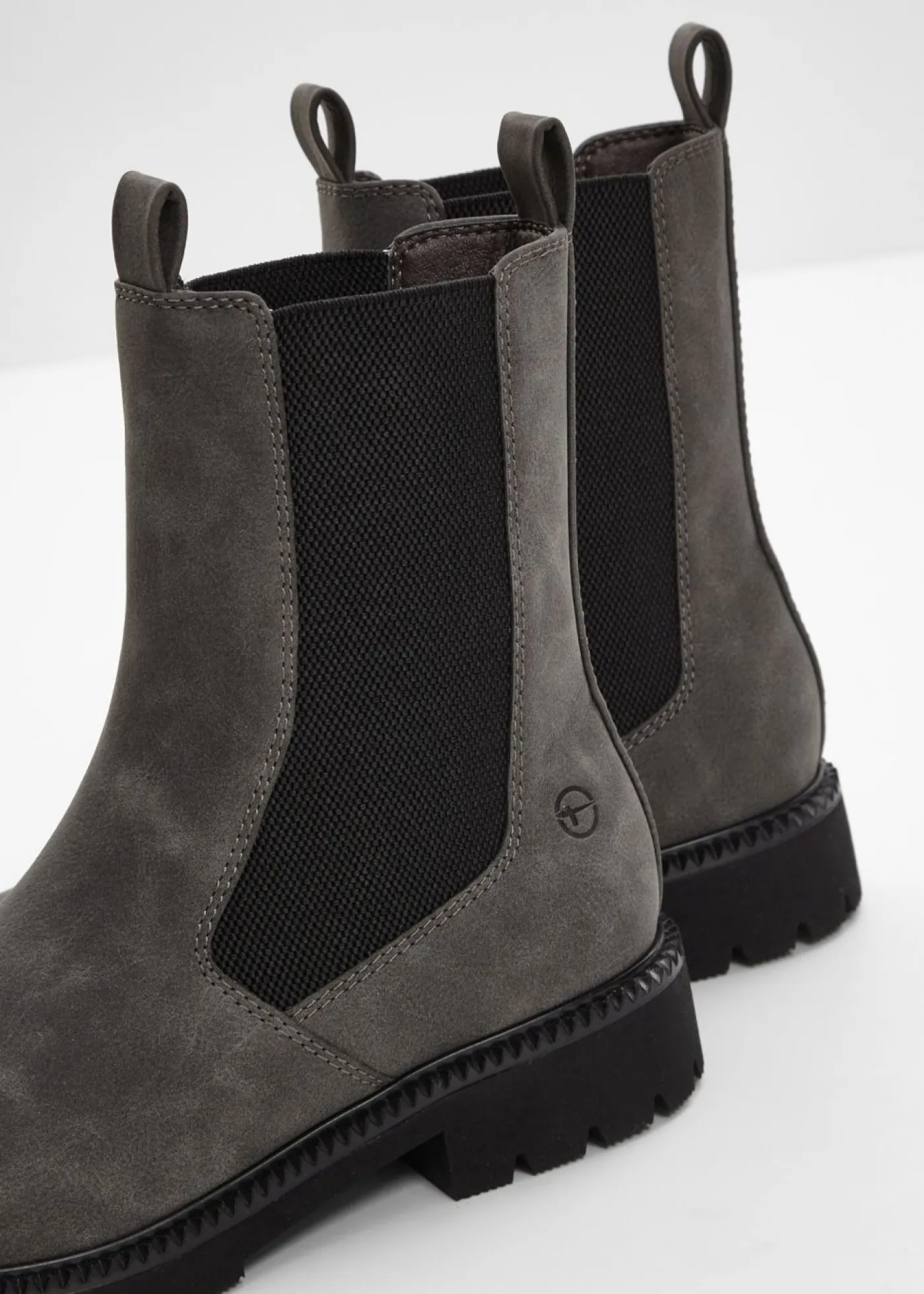 bonprix Tamaris Botas chelsea de Tamaris Gris Online