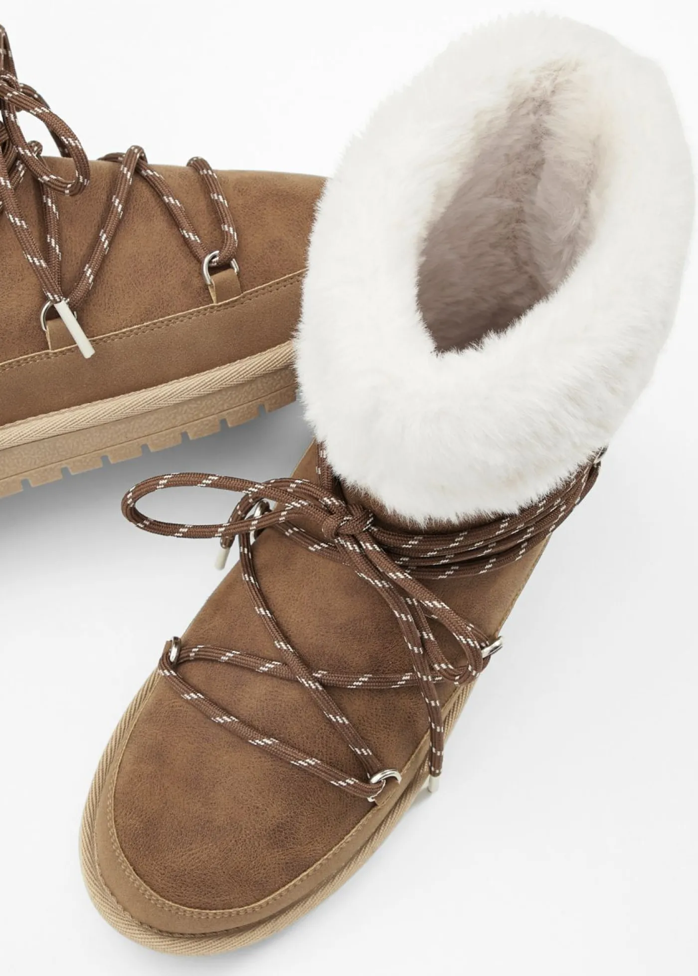 bonprix Disney Botas con cordones de Mickey Mouse marrón Online