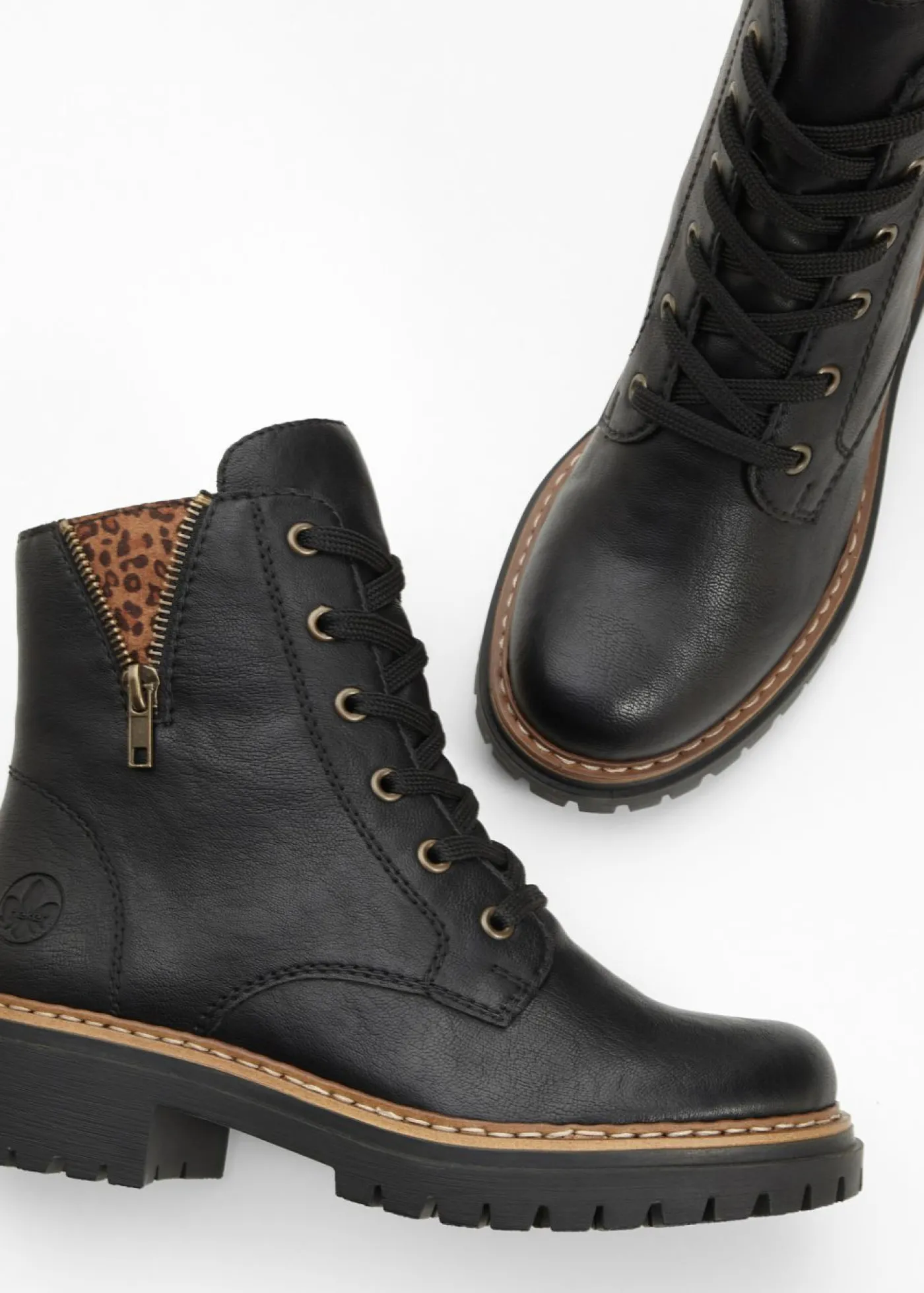 bonprix Rieker Botas con cordones forradas de Rieker Negro