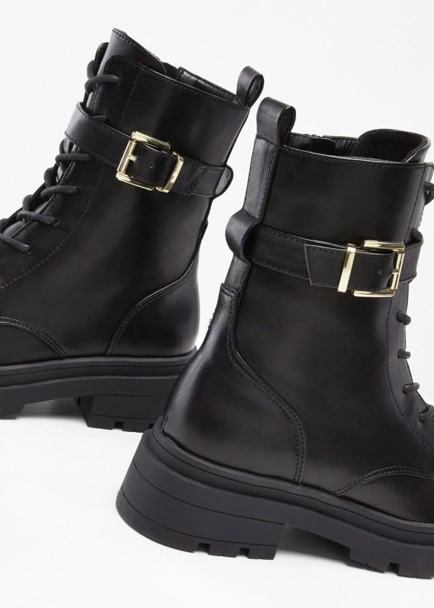 bonprix bonprix Botas con cordones y hebilla Negro Online