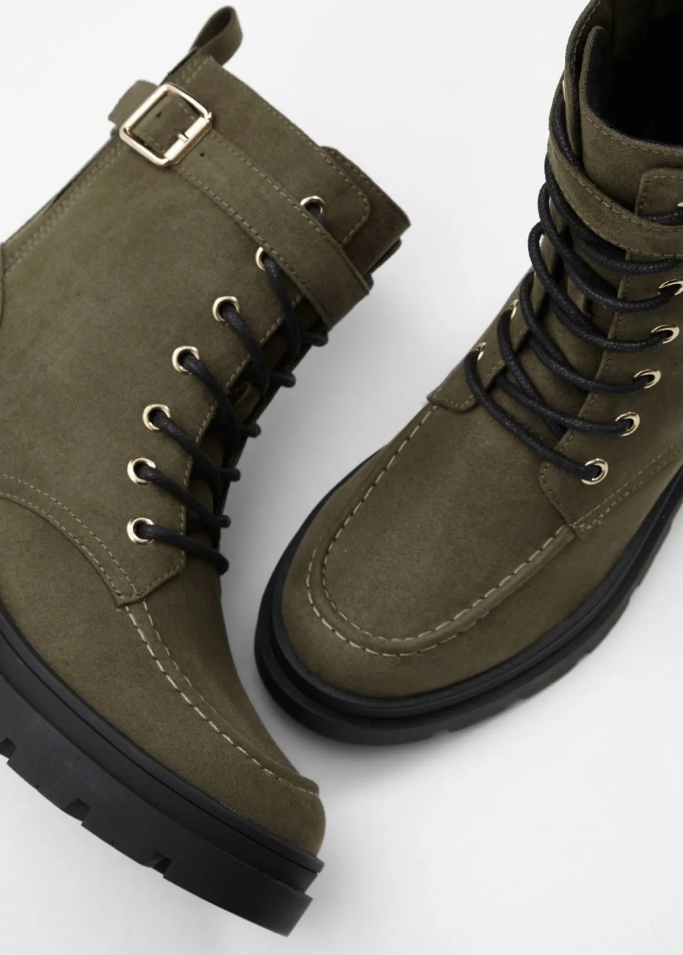 bonprix bonprix Botas con cordones y hebilla Verde oliva Discount
