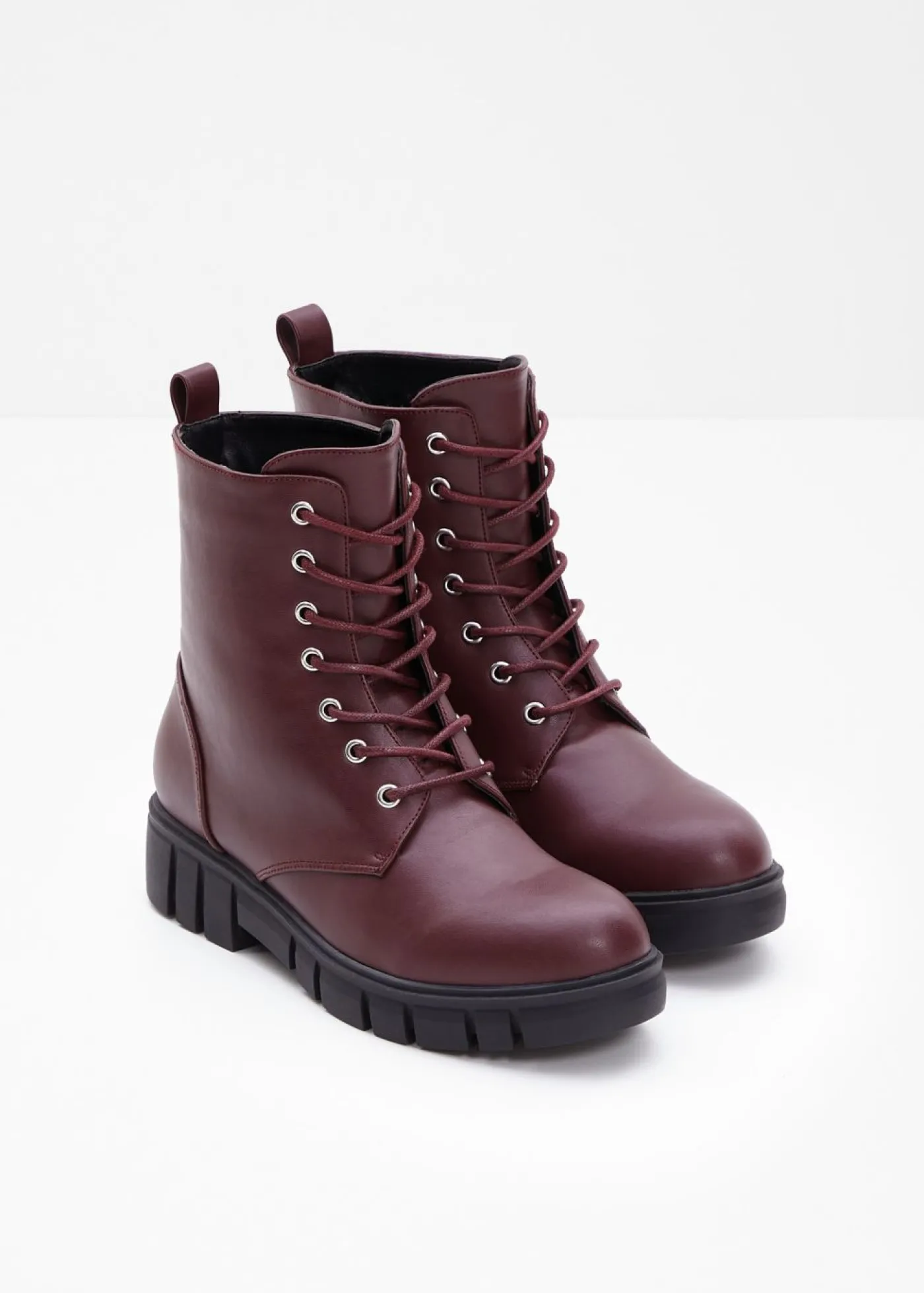 bonprix bonprix Botas con cordones y suela perfilada mora oscuro Hot