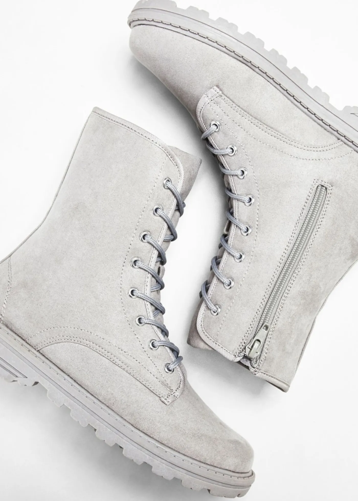 bonprix bonprix Botas con cordones y suela perfilada Gris claro