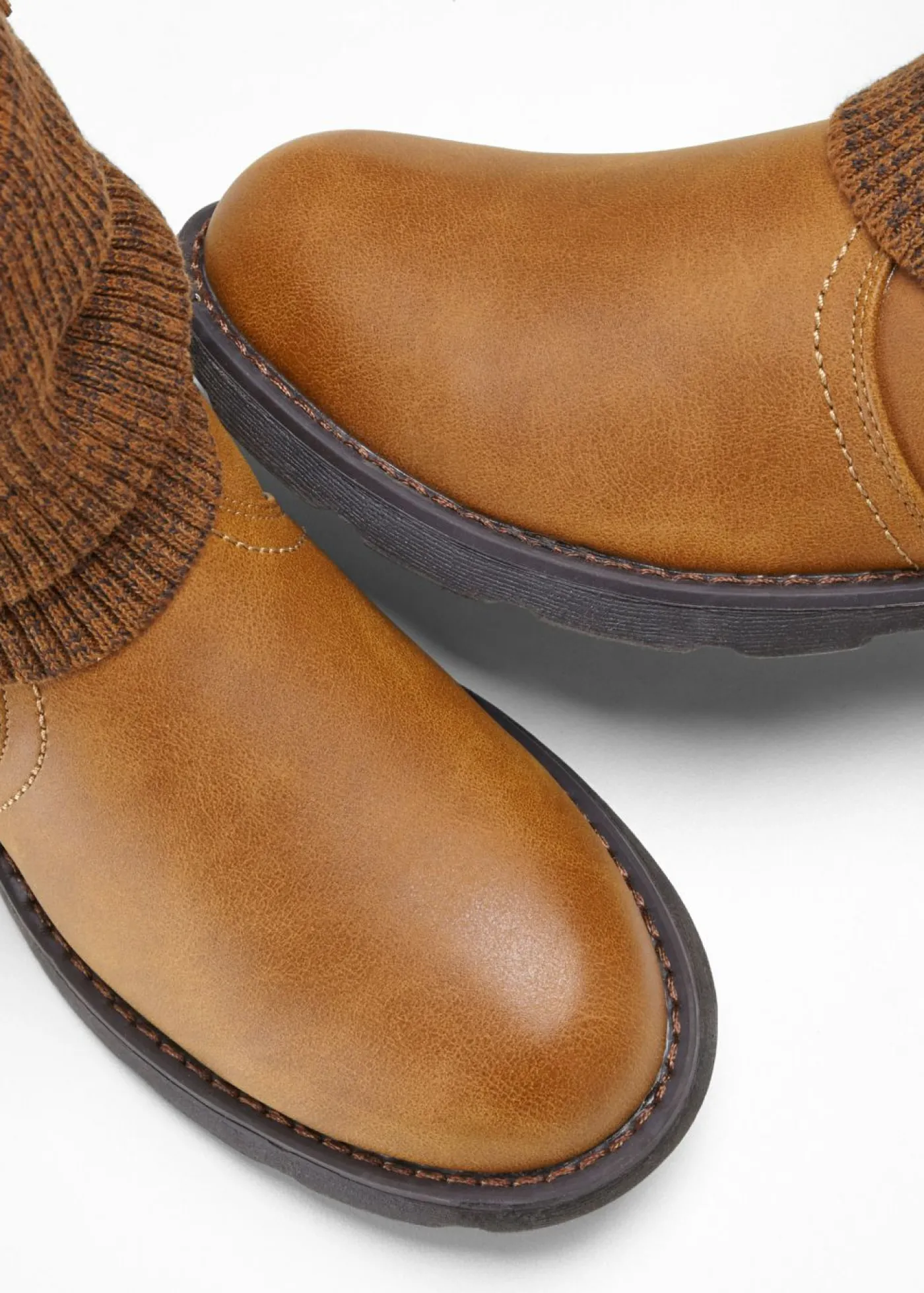 bonprix bonprix Botas con inserto de punto Coñac marrón Online