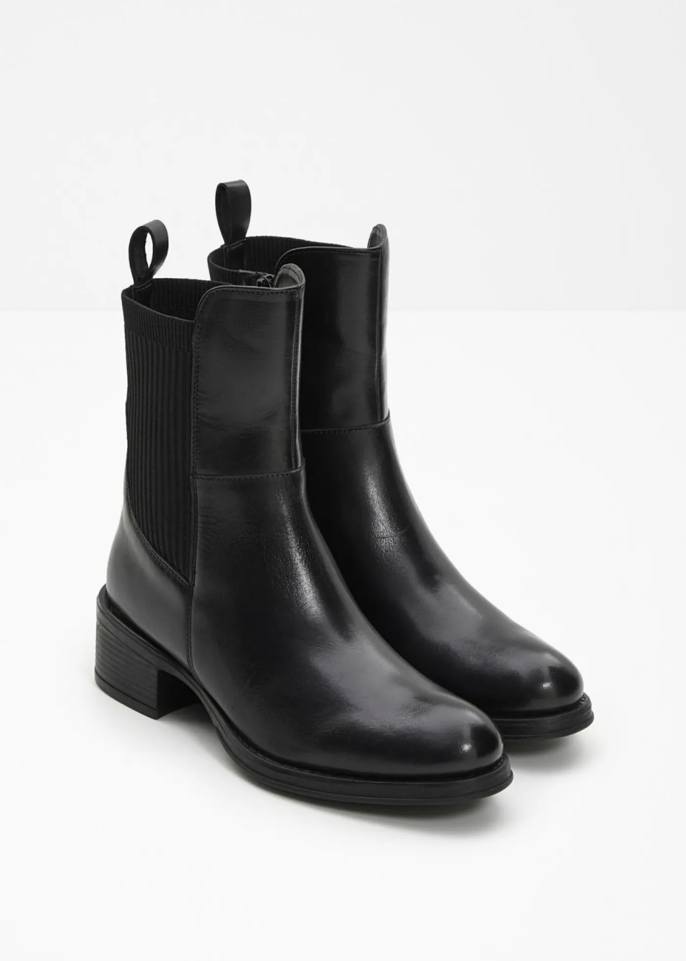 bonprix bonprix Botas de cuero Negro