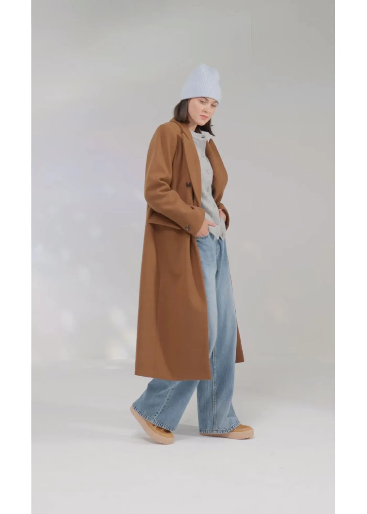 bonprix bonprix Botas forradas con cordones Avellana Hot