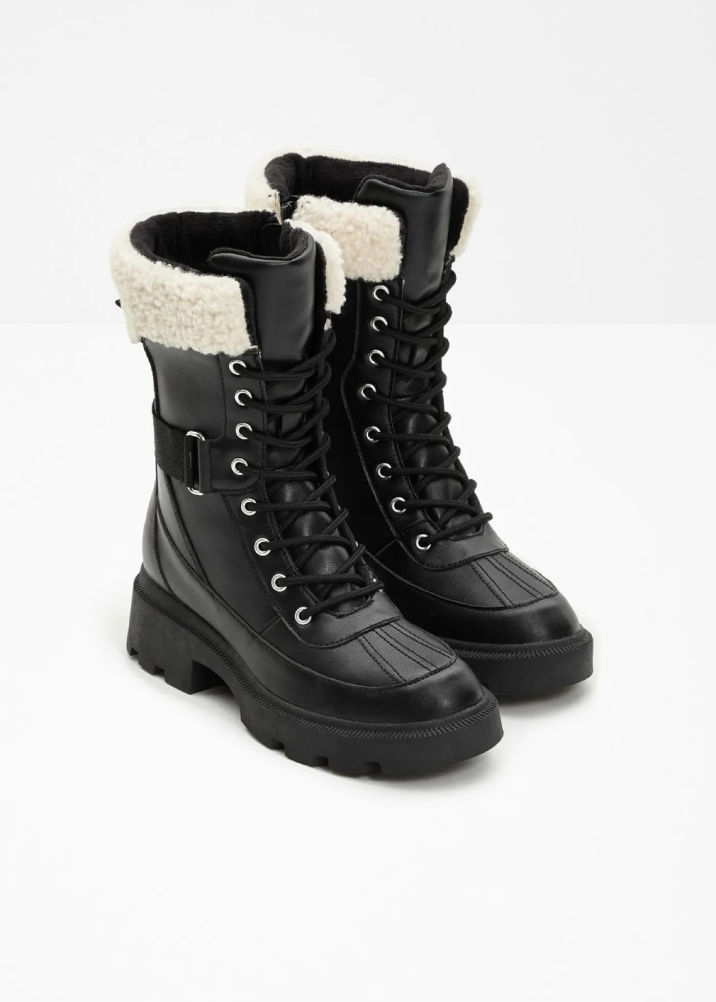 bonprix bonprix Botas forradas con cordones Negro Outlet