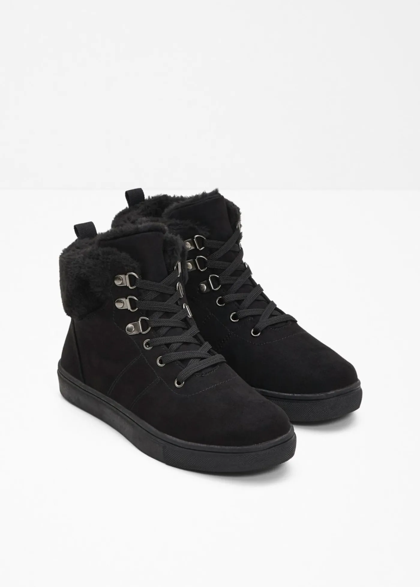 bonprix bonprix Botas forradas con cordones Negro Outlet
