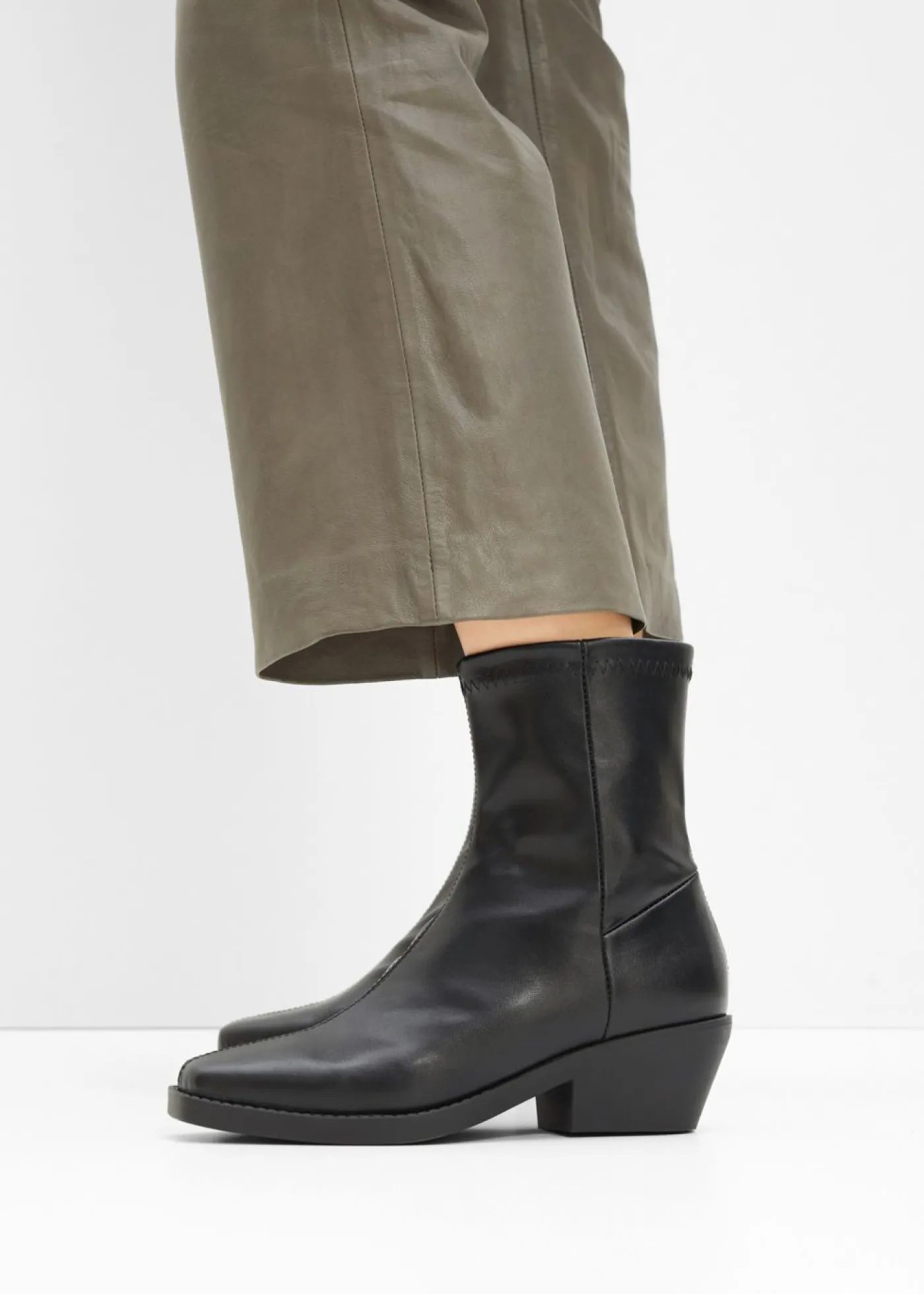 bonprix bonprix Botines Negro Clearance
