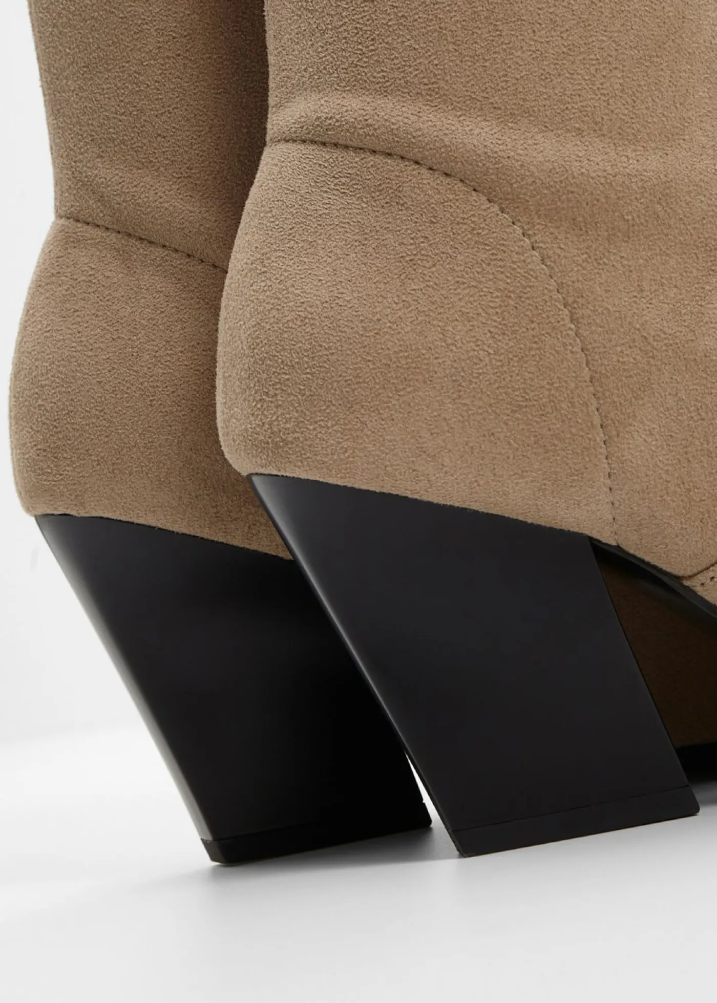bonprix bonprix Botines oliva pálido New