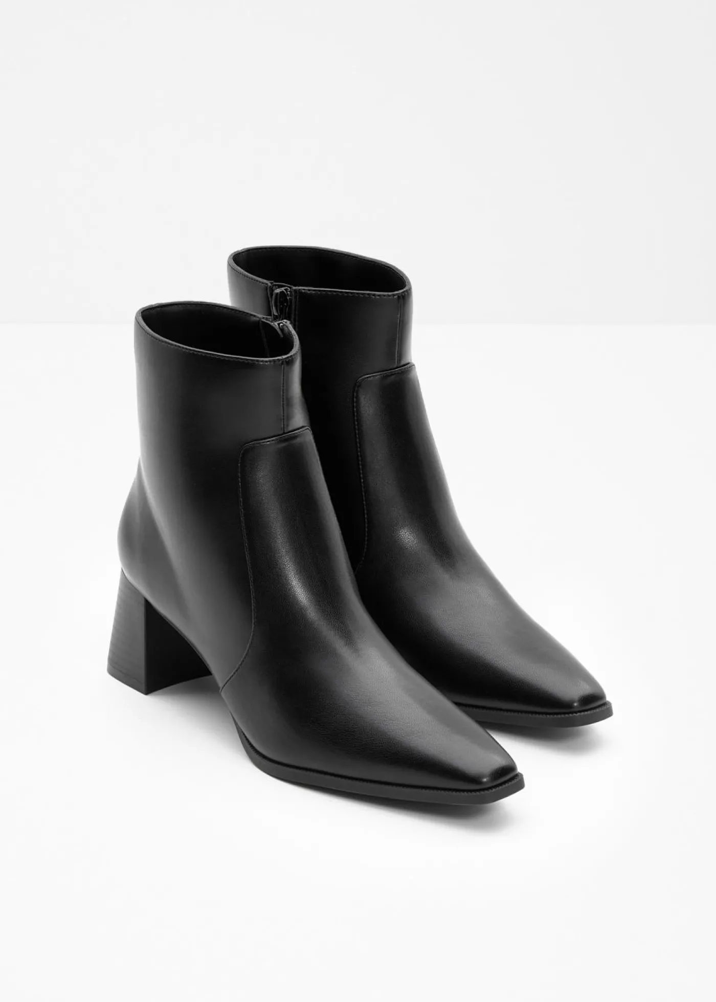 bonprix bonprix Botines con tacón grueso Negro New