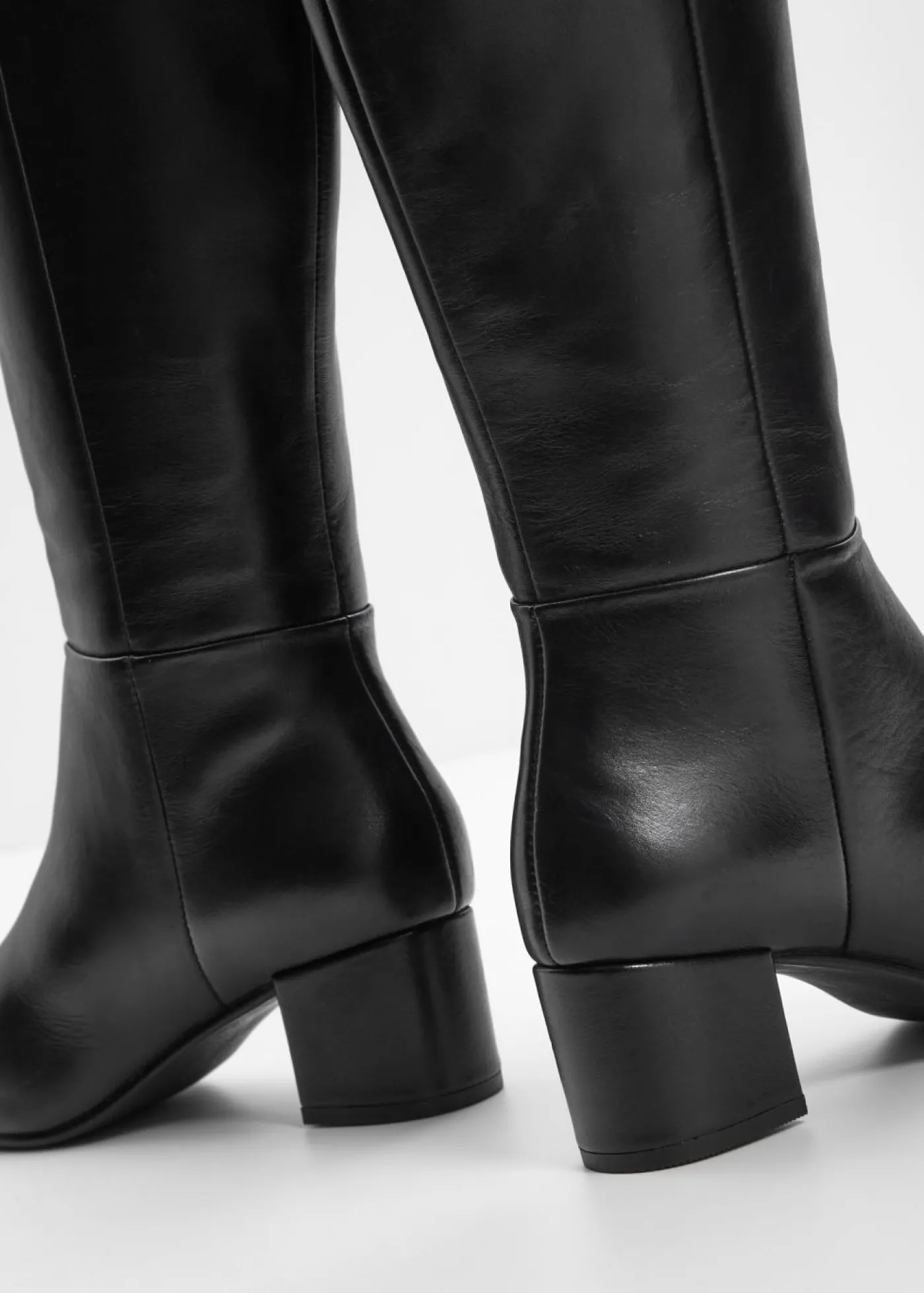 bonprix bonprix Botines de cuero Negro Hot