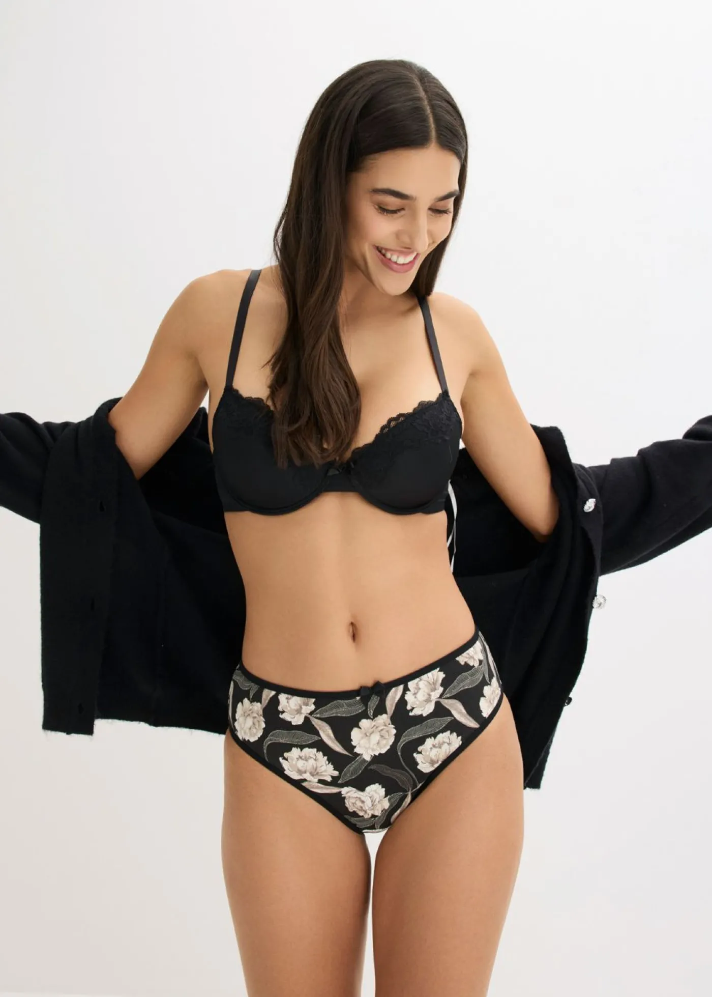 bonprix bonprix Braga con algodón cómodo (4 unidades) Negro estampado Online
