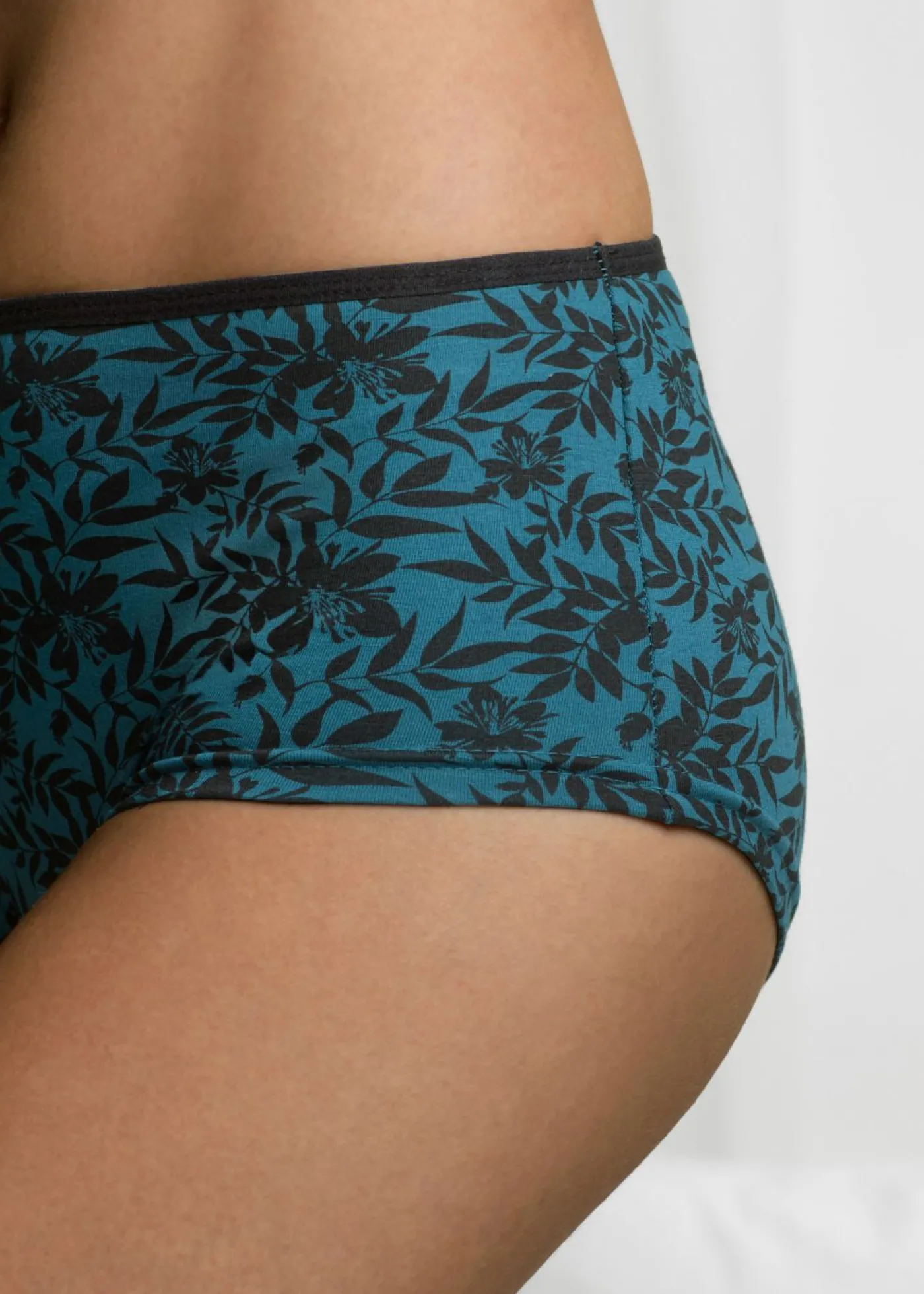 bonprix bonprix Braga con algodón orgánico (4 unidades) Negro/azul petróleo estampado Hot