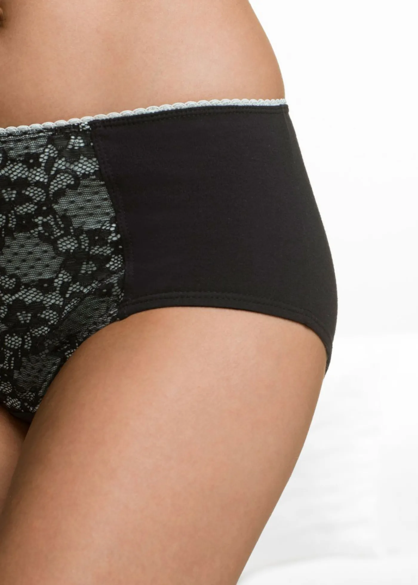bonprix bonprix Braga con algodón orgánico (4 unidades) Negro Outlet