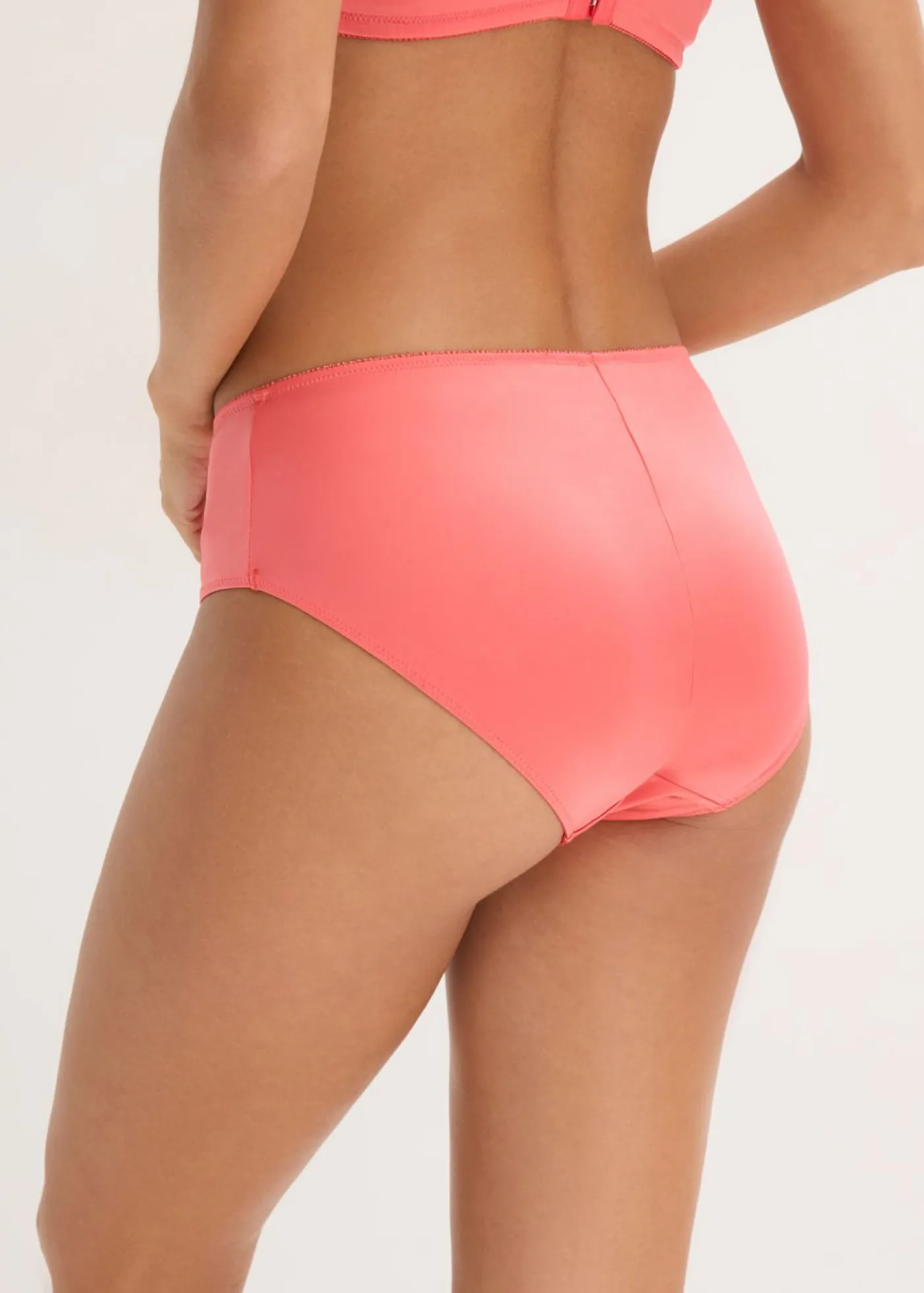 bonprix bonprix Braga con bordado floral brillante rosa coral Outlet