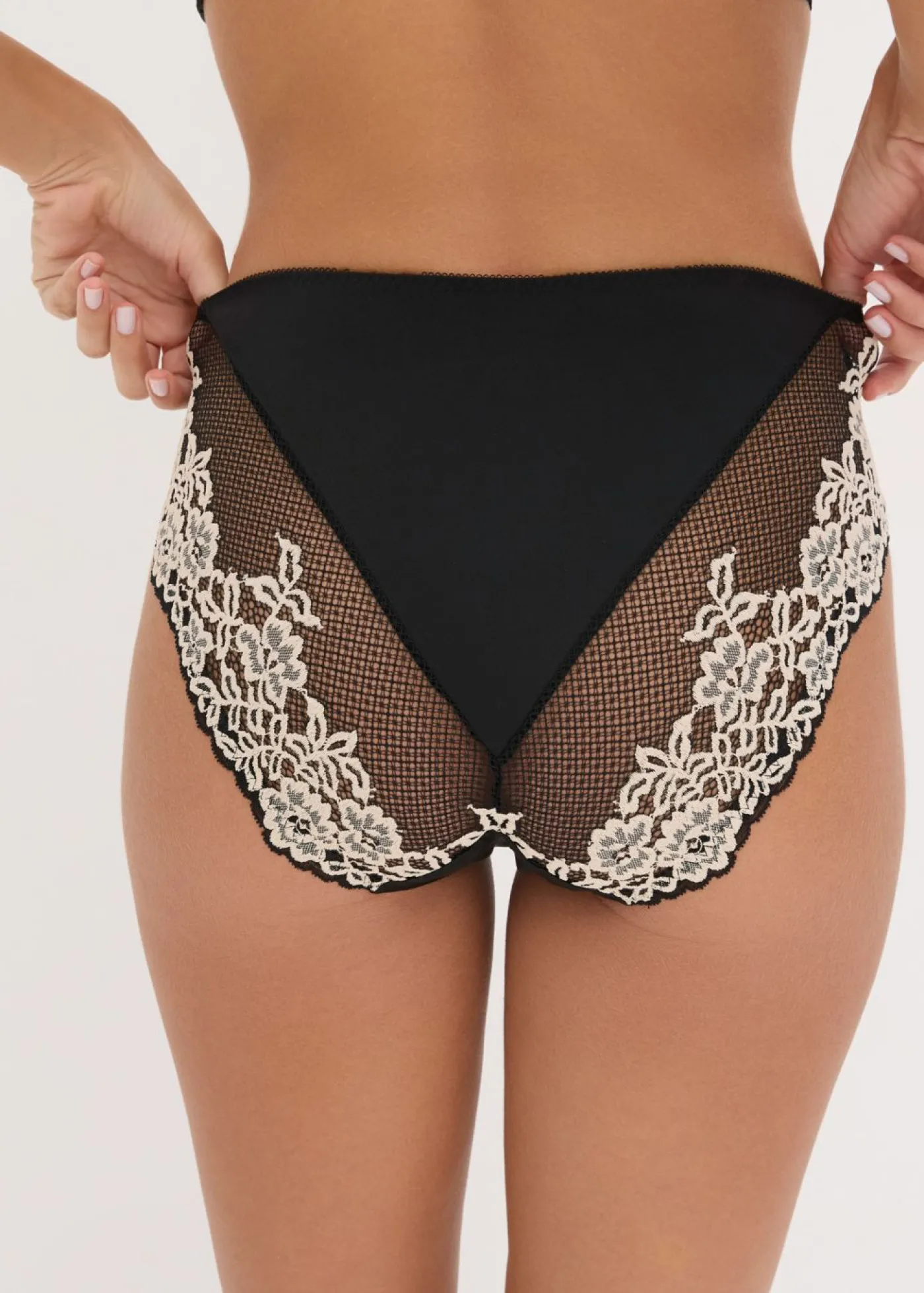 bonprix bonprix Braga con encaje delicado Negro-blanco lana
