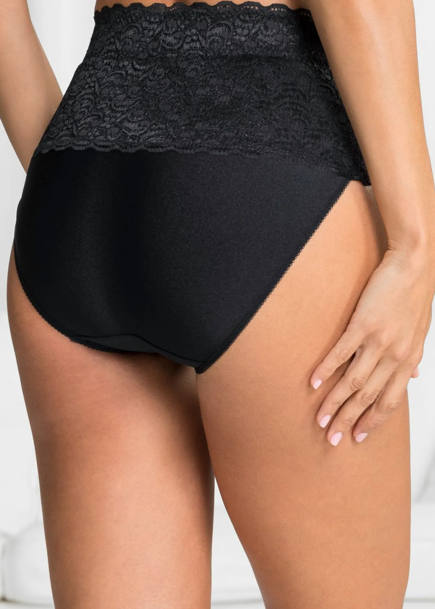 bonprix bonprix Braguita con fuerte efecto moldeador (2 unidades) Negro Outlet