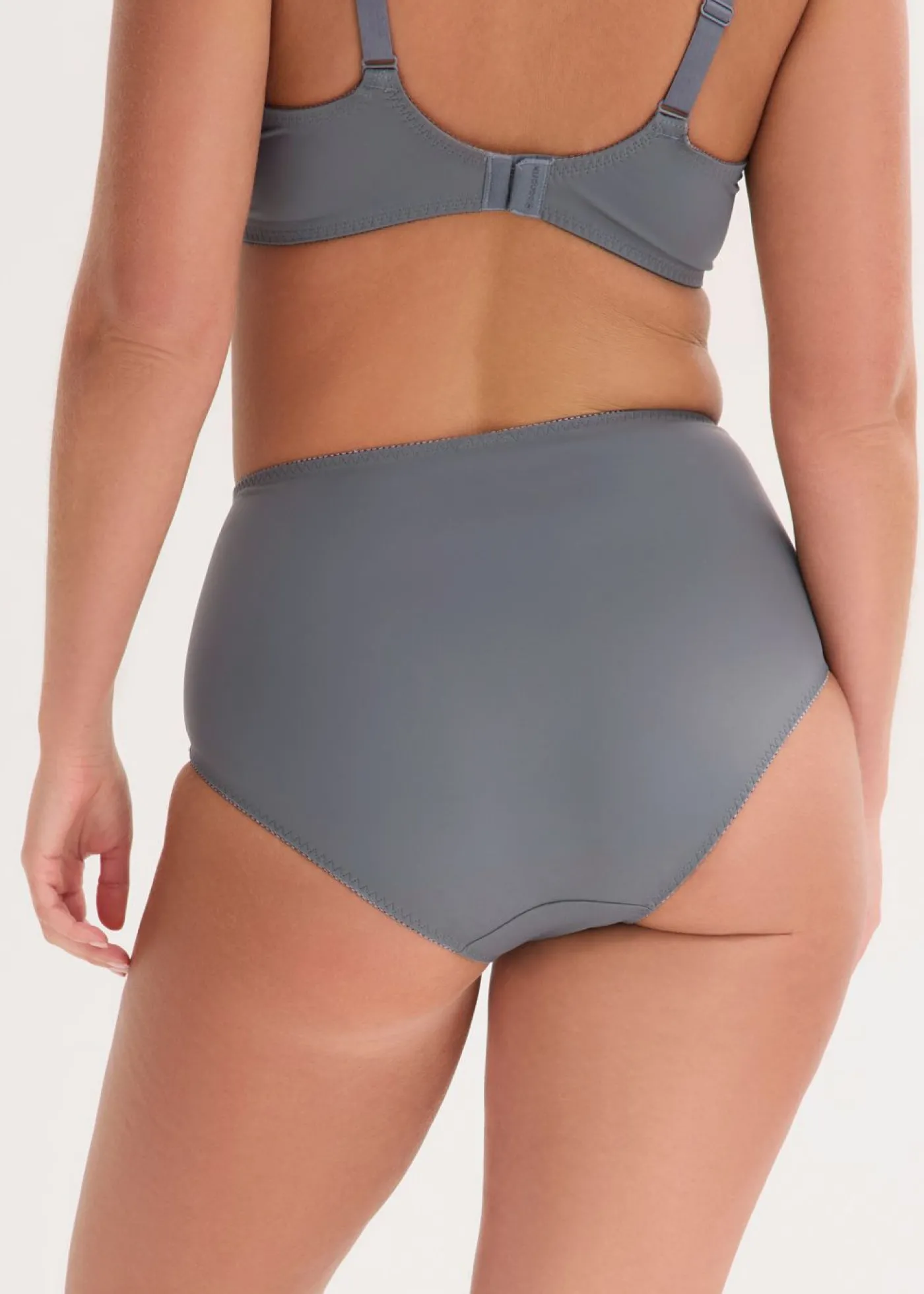 bonprix bonprix Braguita moldeadora con bordado delicado Gris granito Clearance