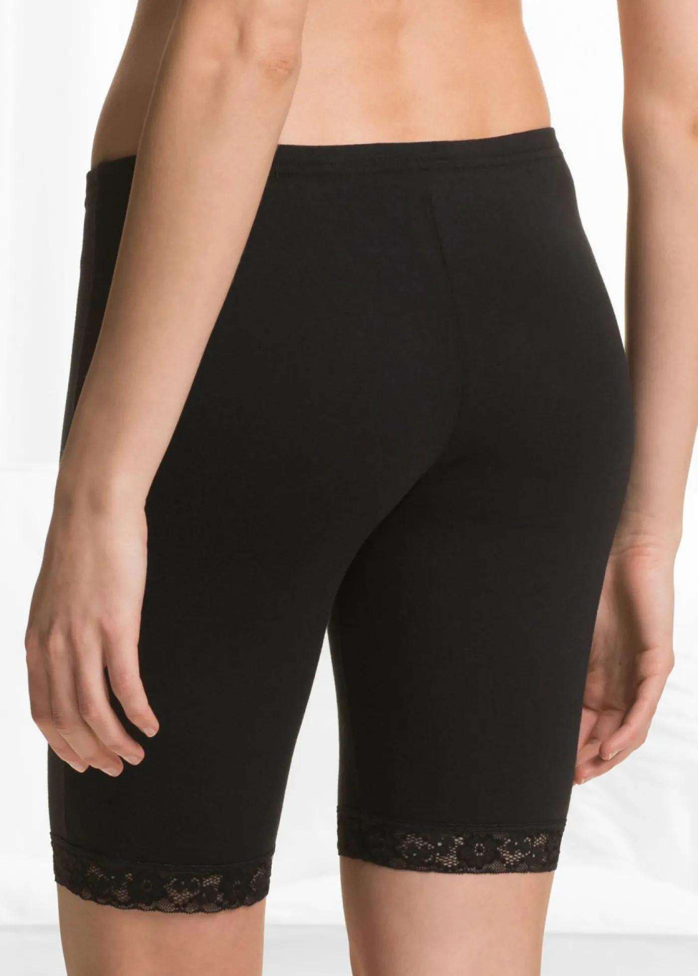 bonprix bonprix Bóxer largo con encaje para mujeres (3 unidades) Negro-blanco lana Online