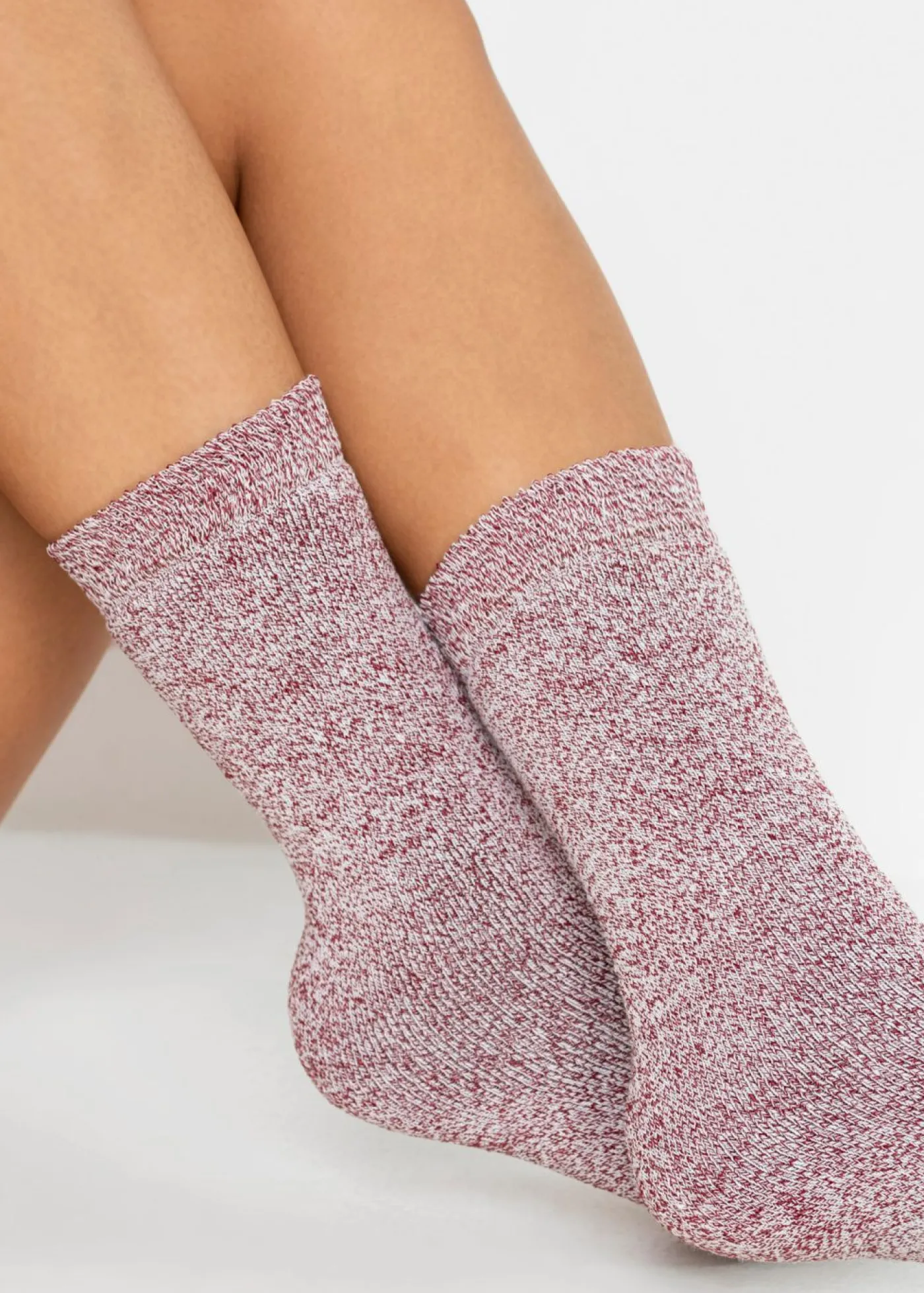bonprix bonprix Calcetines térmicos de rizo (5 unidades) con algodón orgánico Negro/rojo oscuro jaspeado Clearance