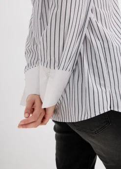 bonprix bonprix Camisa holgada de algodón puro Blanco-azul marino con rayas Best