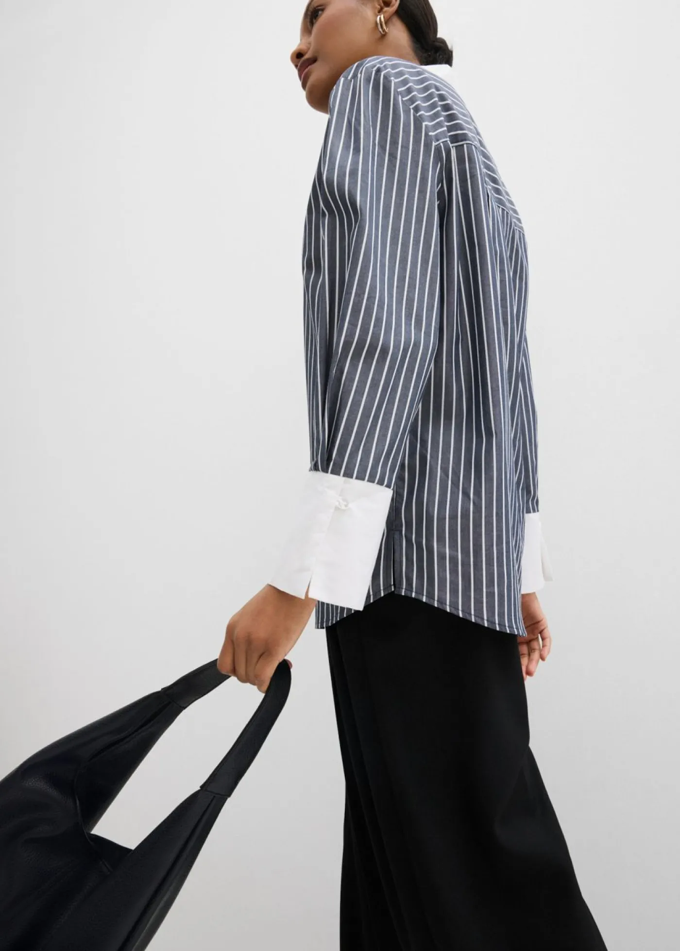 bonprix bonprix Camisa holgada de algodón puro Azul marino-blanco de rayas Clearance
