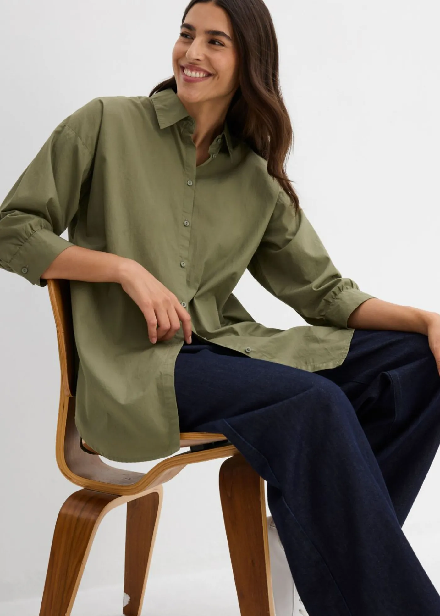 bonprix bonprix Camisa oversize de algodón con mangas 3/4 Verde oliva Clearance