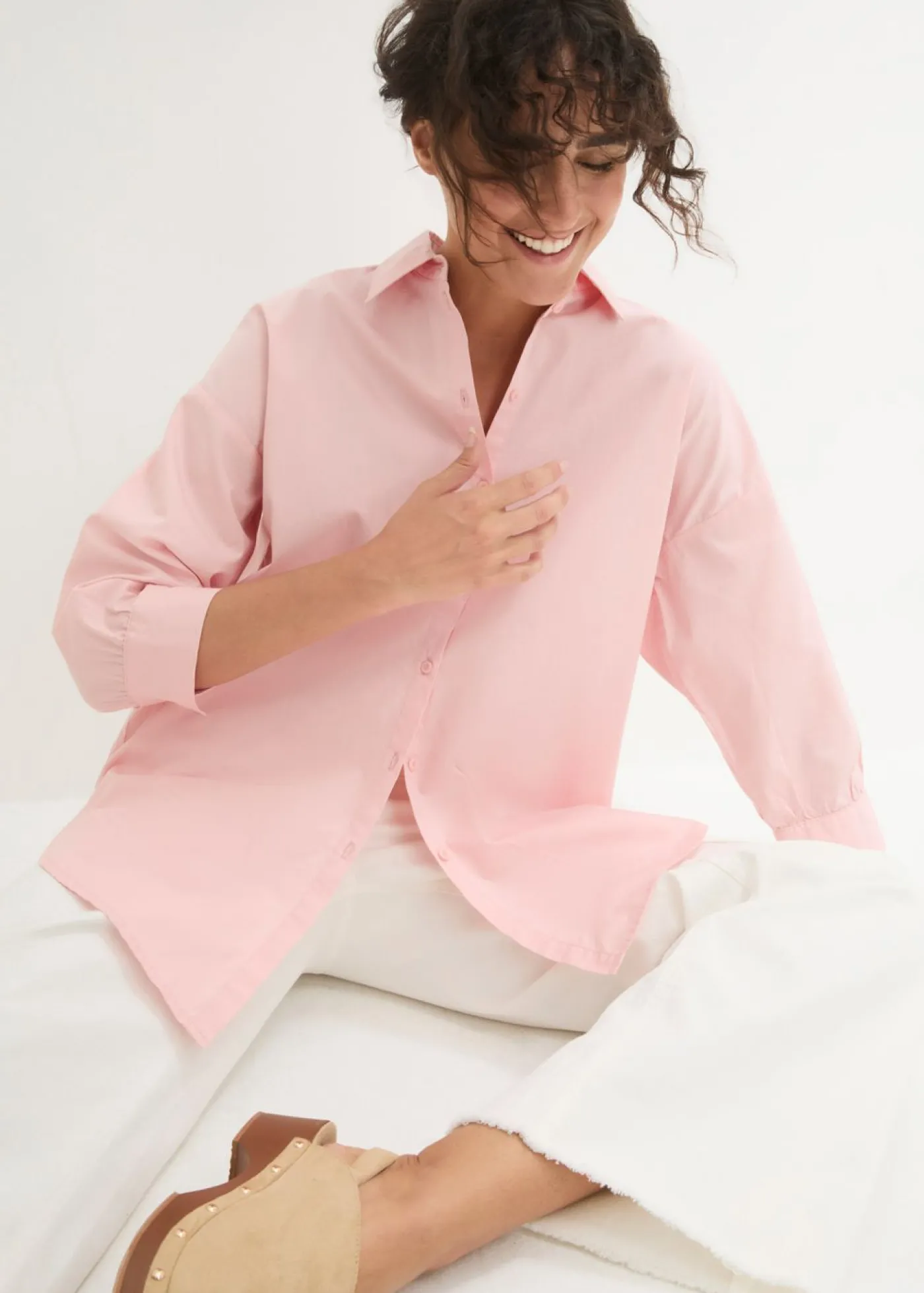 bonprix bonprix Camisa oversize de algodón con mangas 3/4 rosa pastel Best