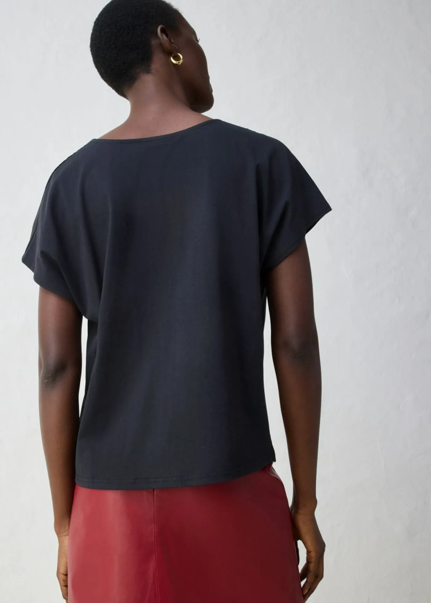 bonprix bonprix Camiseta con contenido de seda e inserto de tejido Negro Outlet