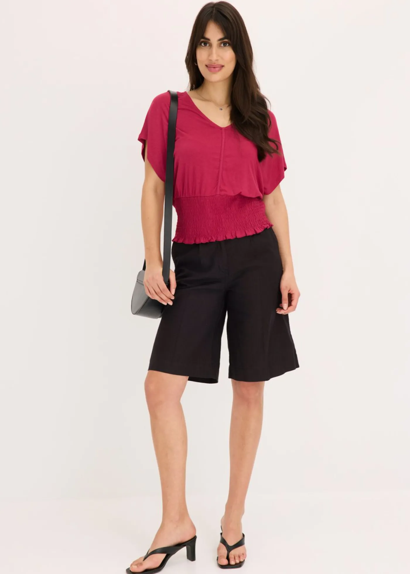 bonprix bonprix Camiseta con dobladillo de nido de abeja Rojo sangría Outlet
