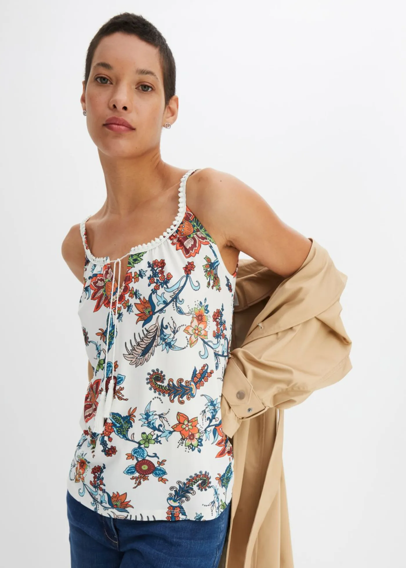 bonprix bonprix Camiseta con estampado crema suave Sale