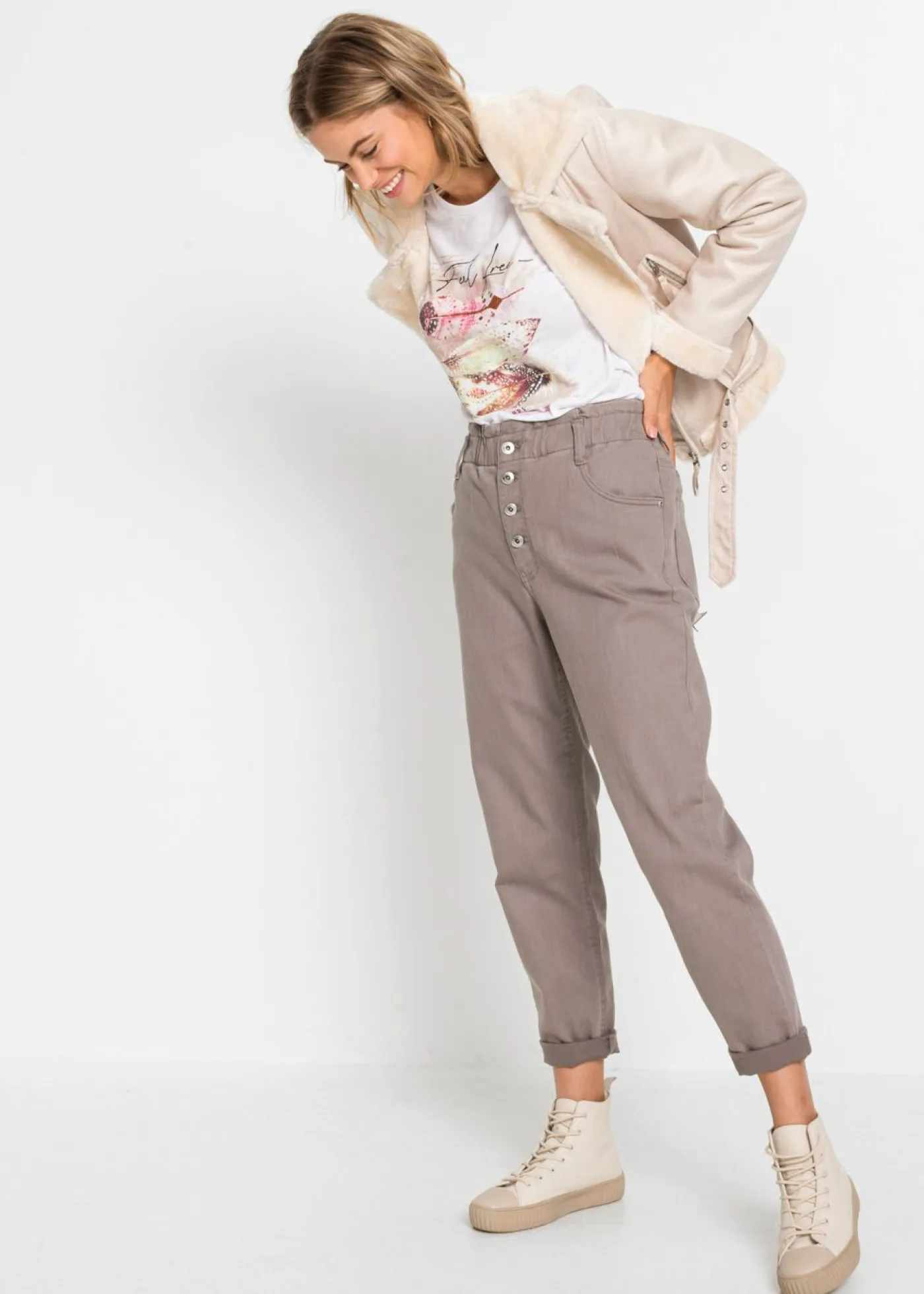 bonprix bonprix Camiseta con estampado de plumas Blanco Online