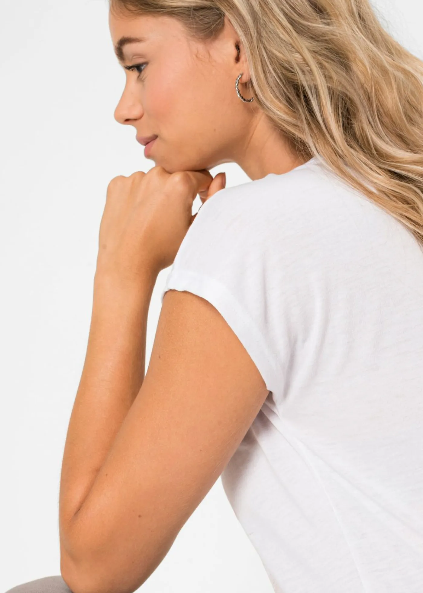 bonprix bonprix Camiseta con estampado de plumas Blanco Online