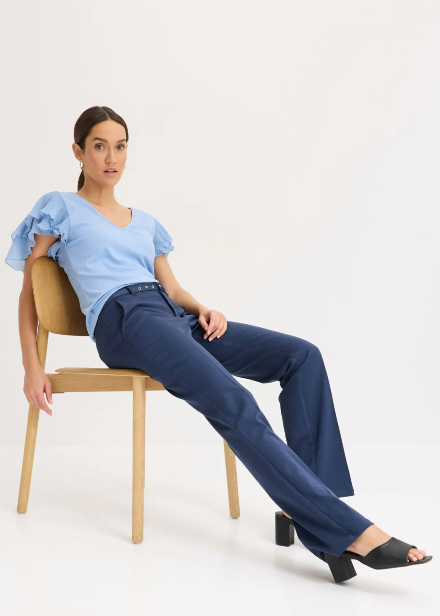bonprix bonprix Camiseta con volantes azul pálido Sale