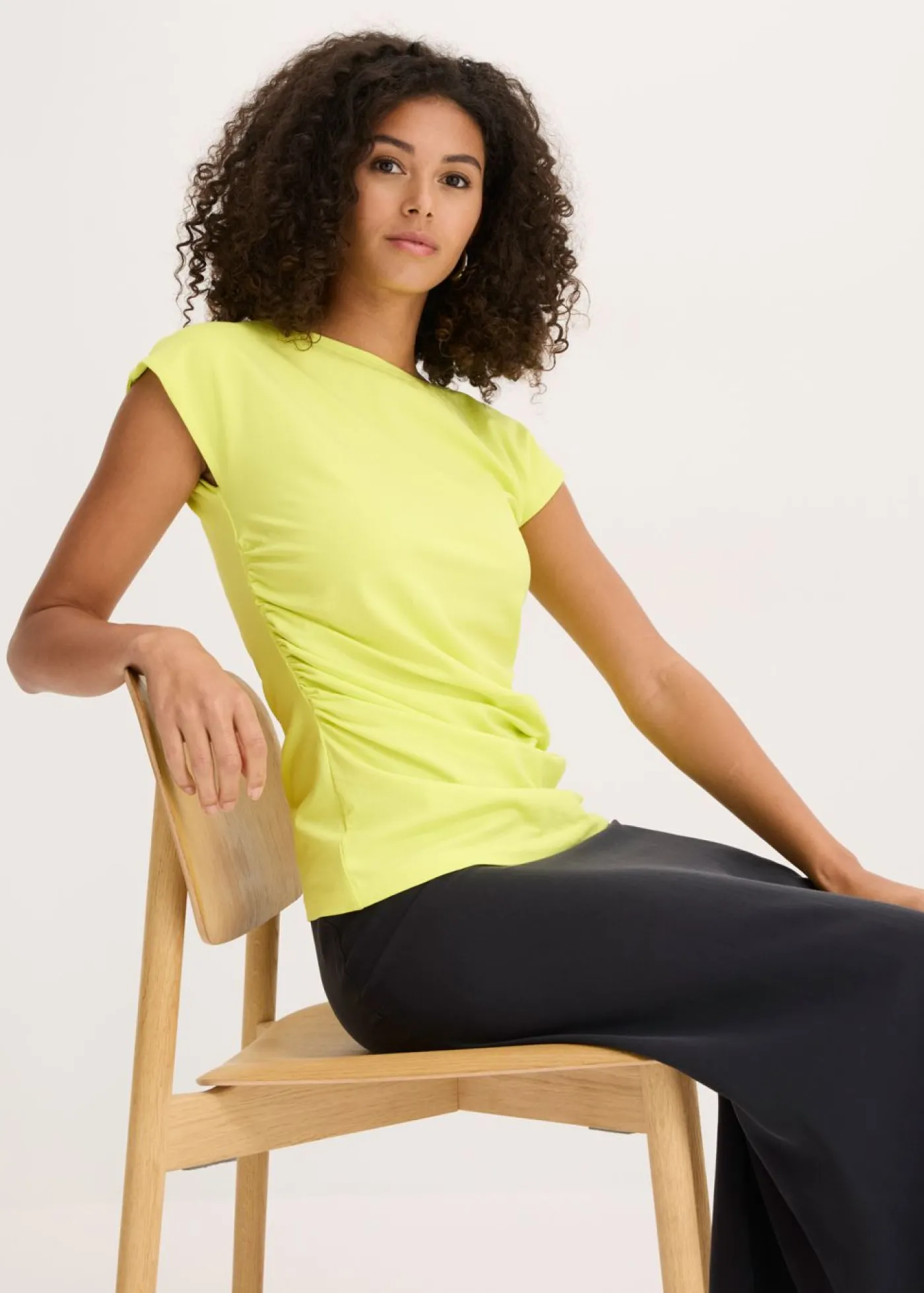 bonprix bonprix Camiseta de algodón con elástico Amarillo cítrico Sale