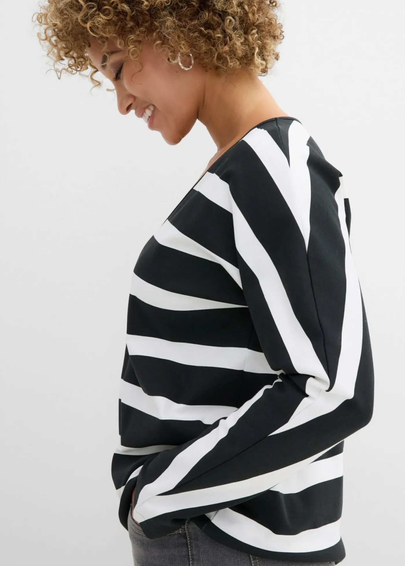 bonprix bonprix Camiseta de algodón orgánico puro con manga larga negro-blanco lana con rayas Clearance
