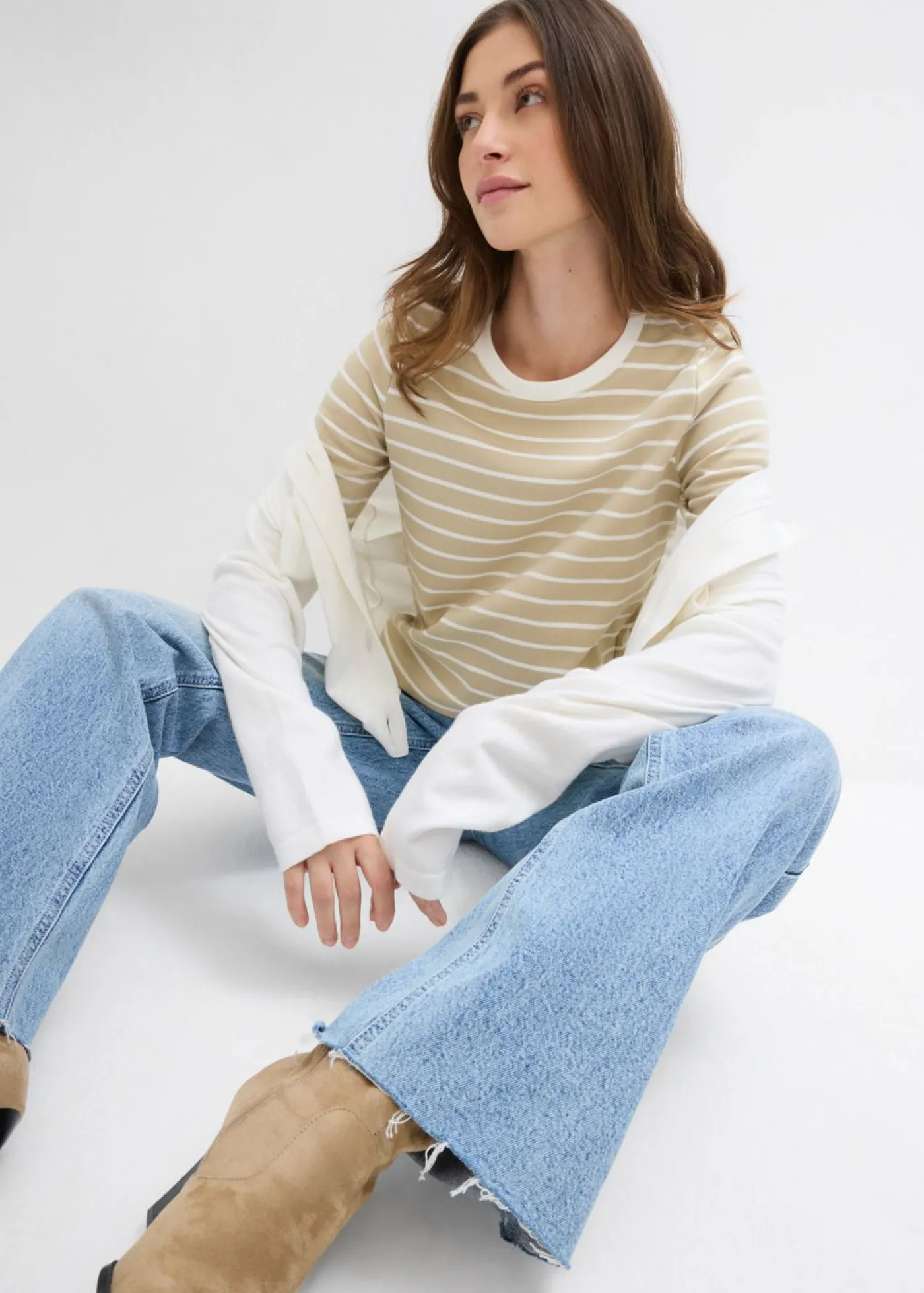 bonprix bonprix Camiseta de algodón orgánico pesado marrón claro-blanco lana con rayas Sale