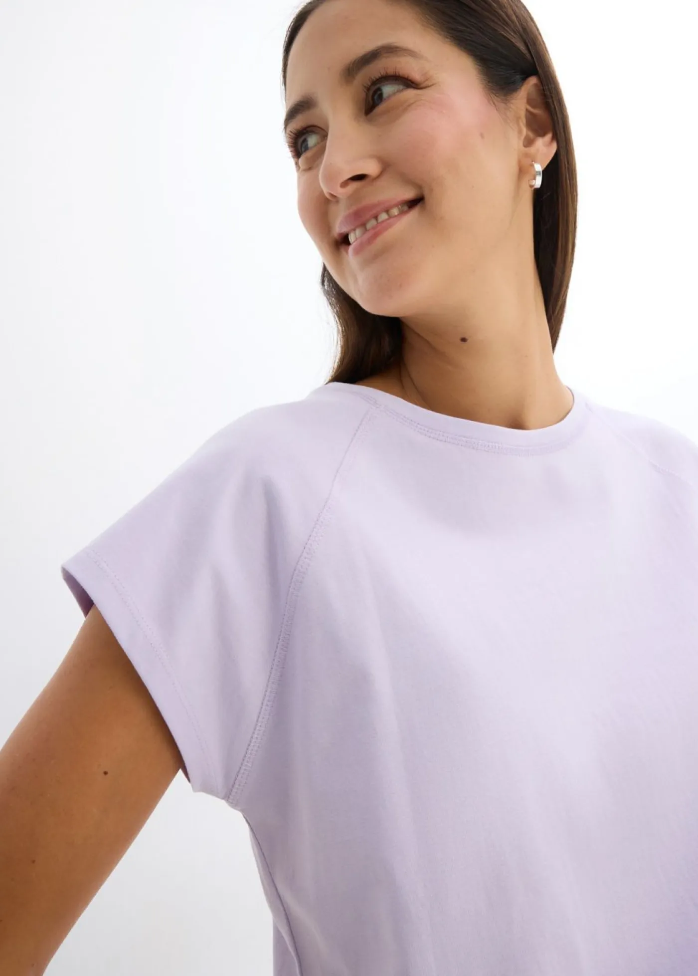 bonprix bonprix Camiseta de algodón orgánico puro lila pastel Hot