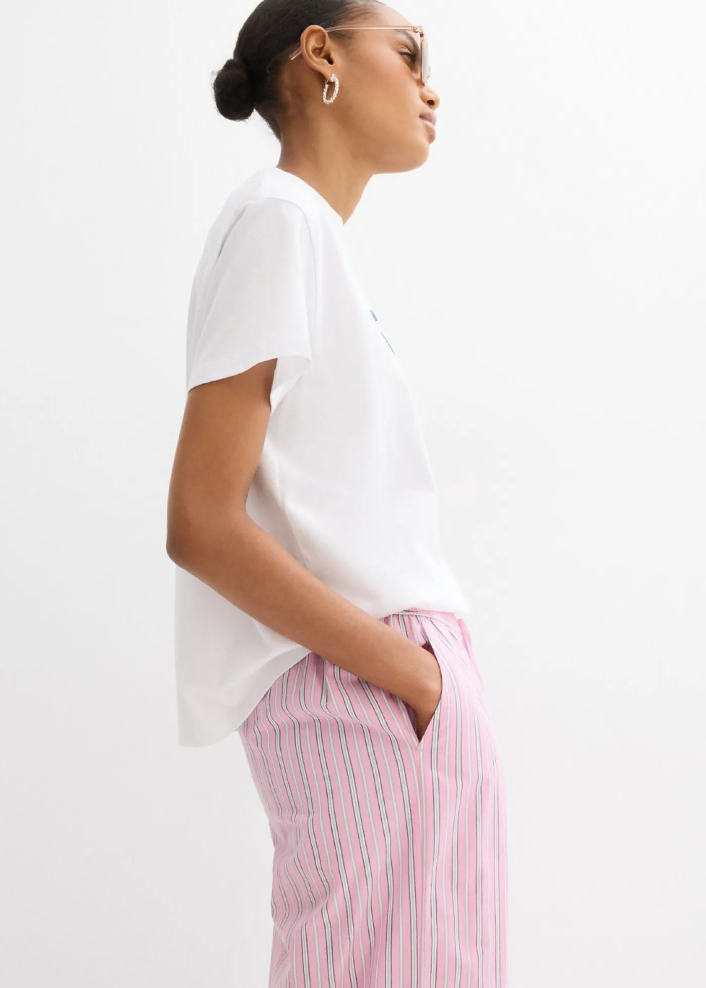 bonprix bonprix Camiseta de algodón orgánico puro, estampado Blanco estampado