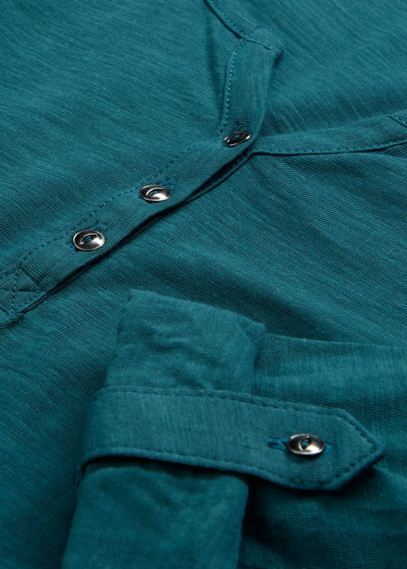 bonprix bonprix Camiseta de algodón orgánico puro con botones Petróleo azul Sale