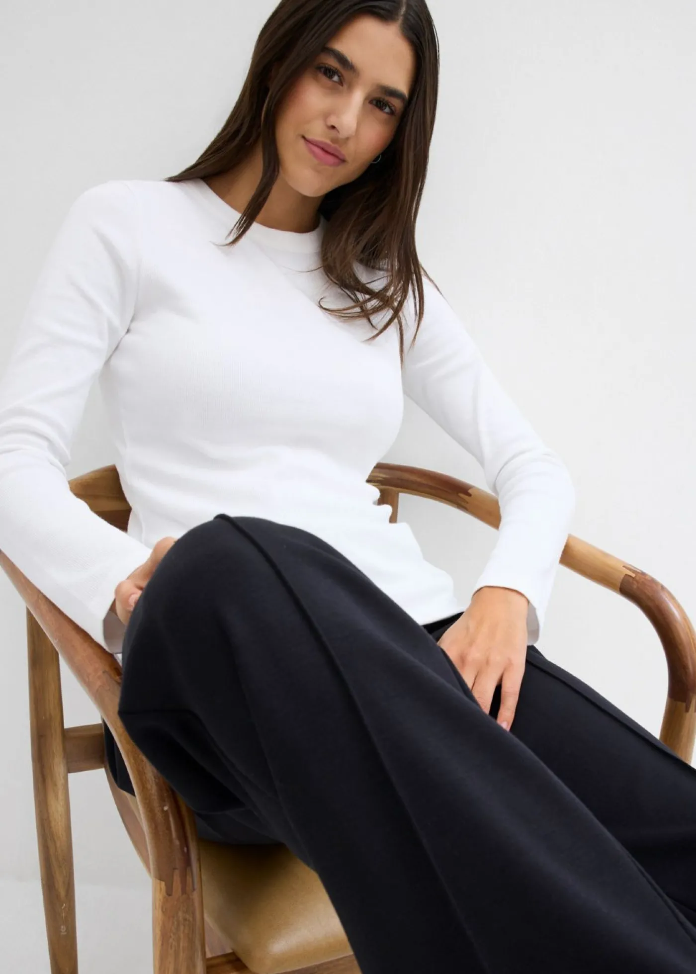 bonprix bonprix Camiseta de canalé de algodón orgánico puro (2 unidades) Negro-blanco