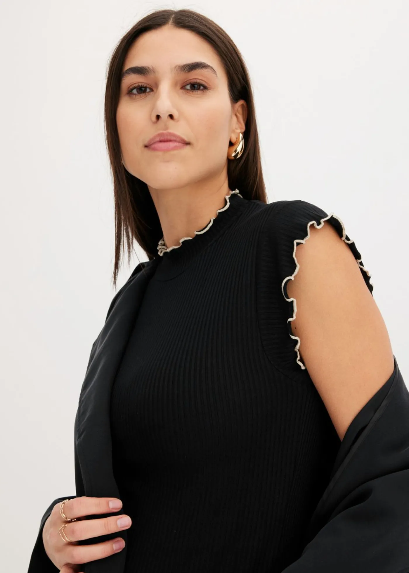bonprix bonprix Camiseta de canalé de mezcla de viscosa Negro-blanco lana